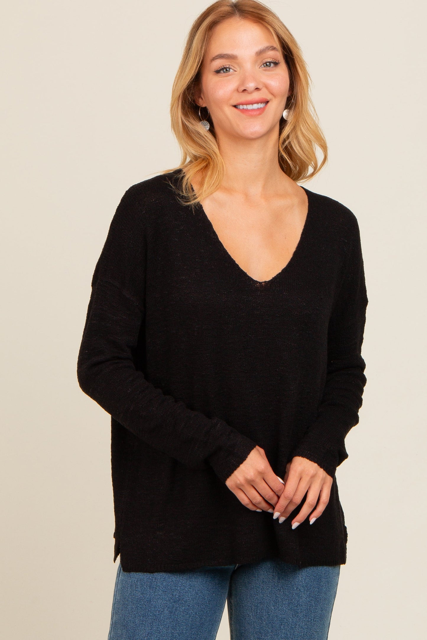 Black V-Neck Basic Sweater