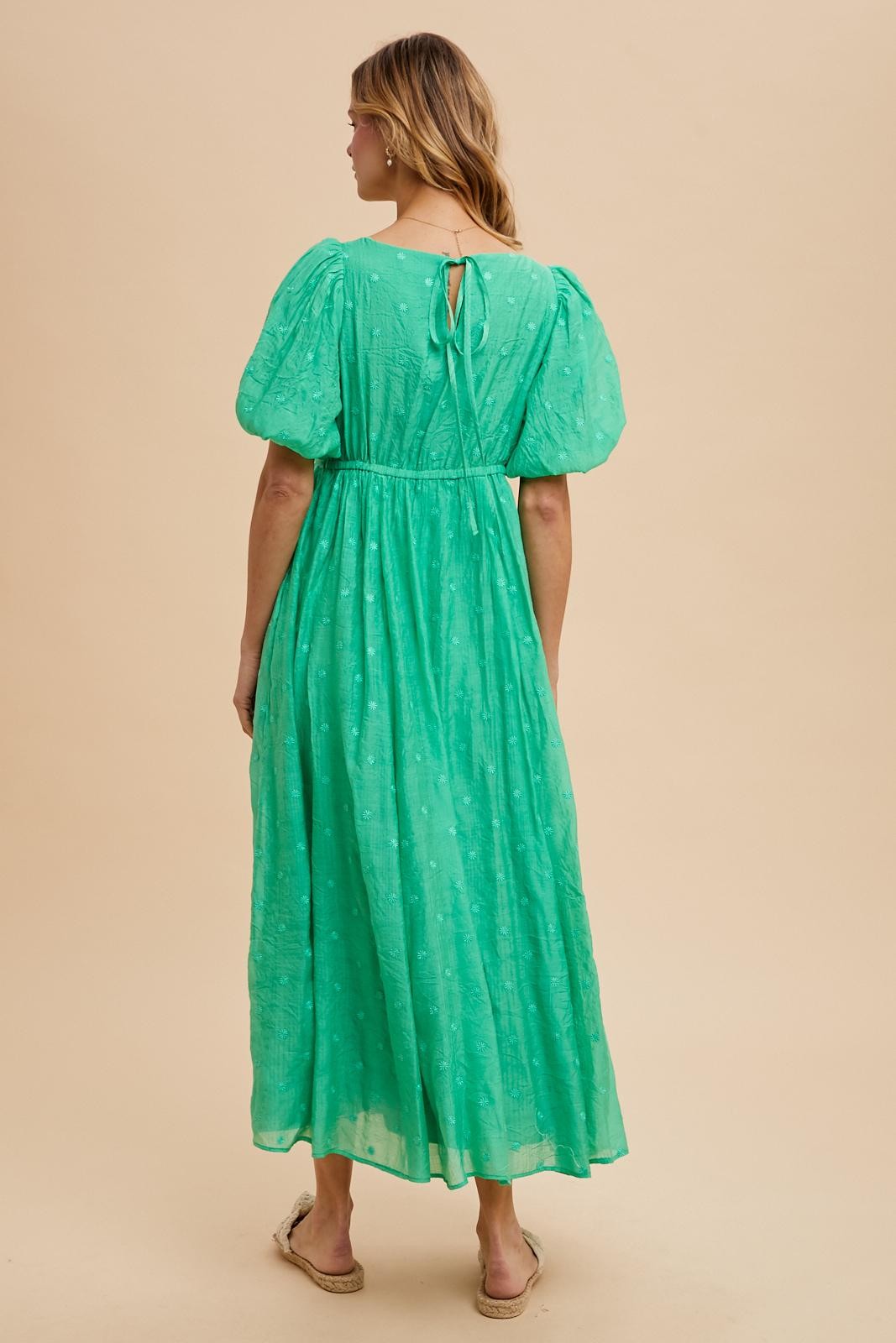 Green Embroidered Shirred Puff Sleeve Maxi Dress