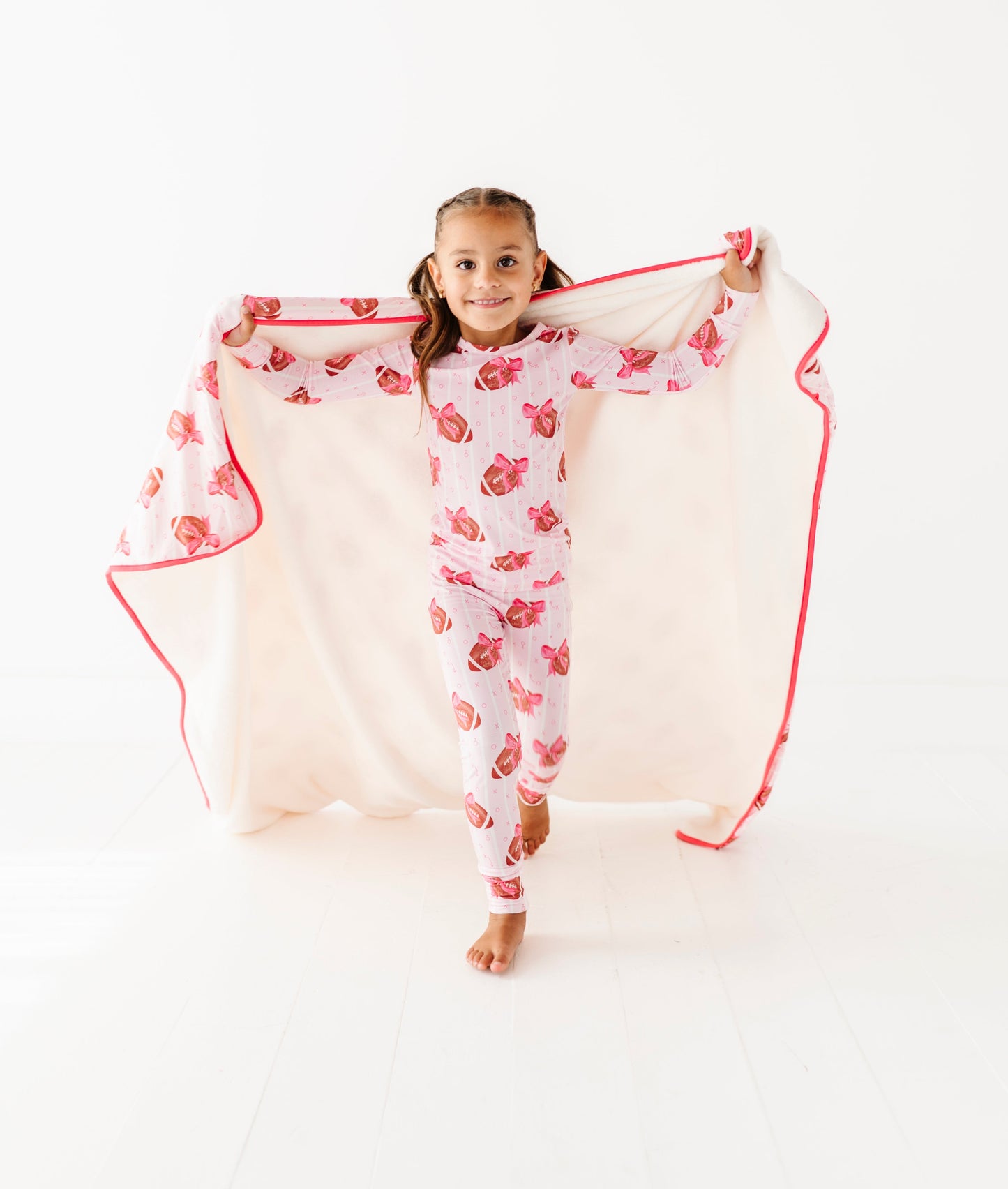 Blitz And Bows Plush Toddler Blanket