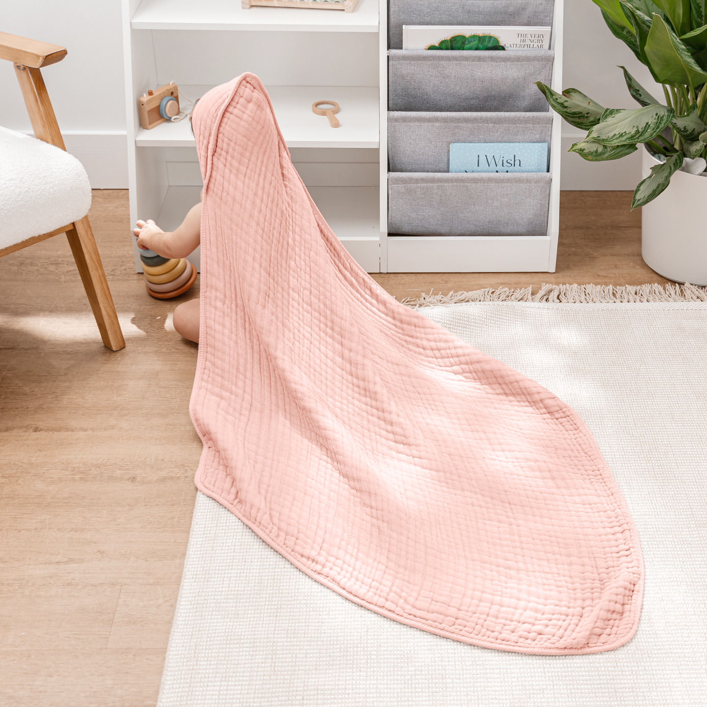 Baby Hooded Towels in Lace Pink