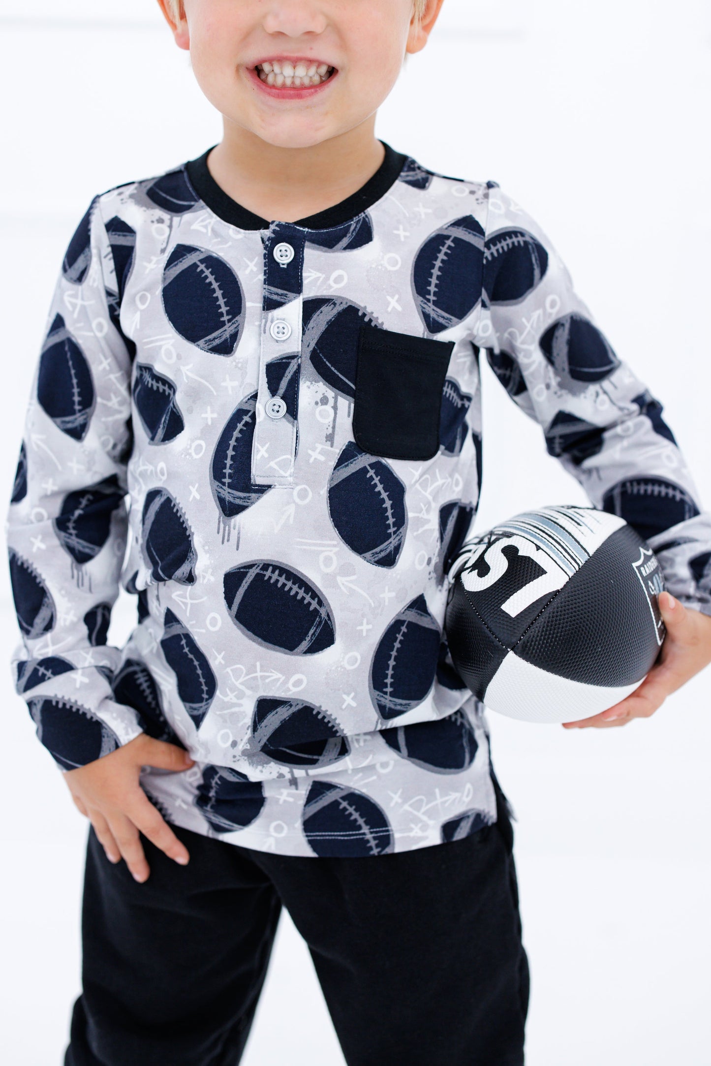 Graffiti Football Henley T-Shirt : SILVER AND BLACK