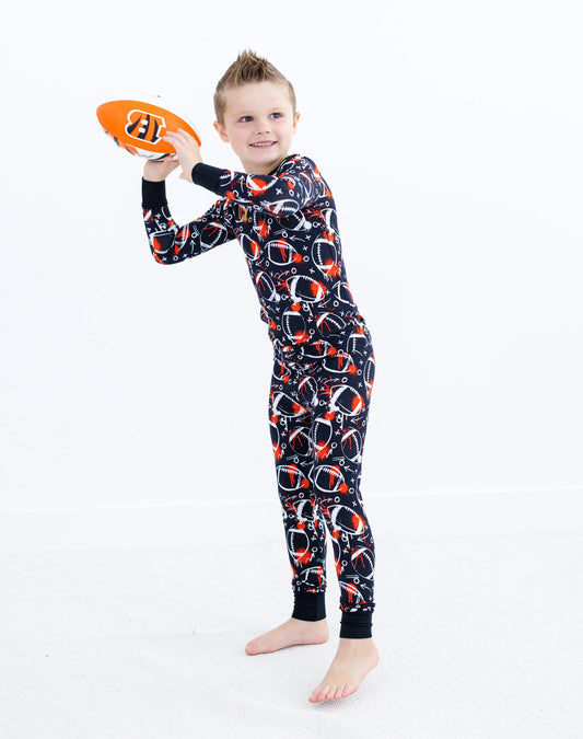Graffiti Football 2-Piece Pajamas: BLACK AND ORANGE
