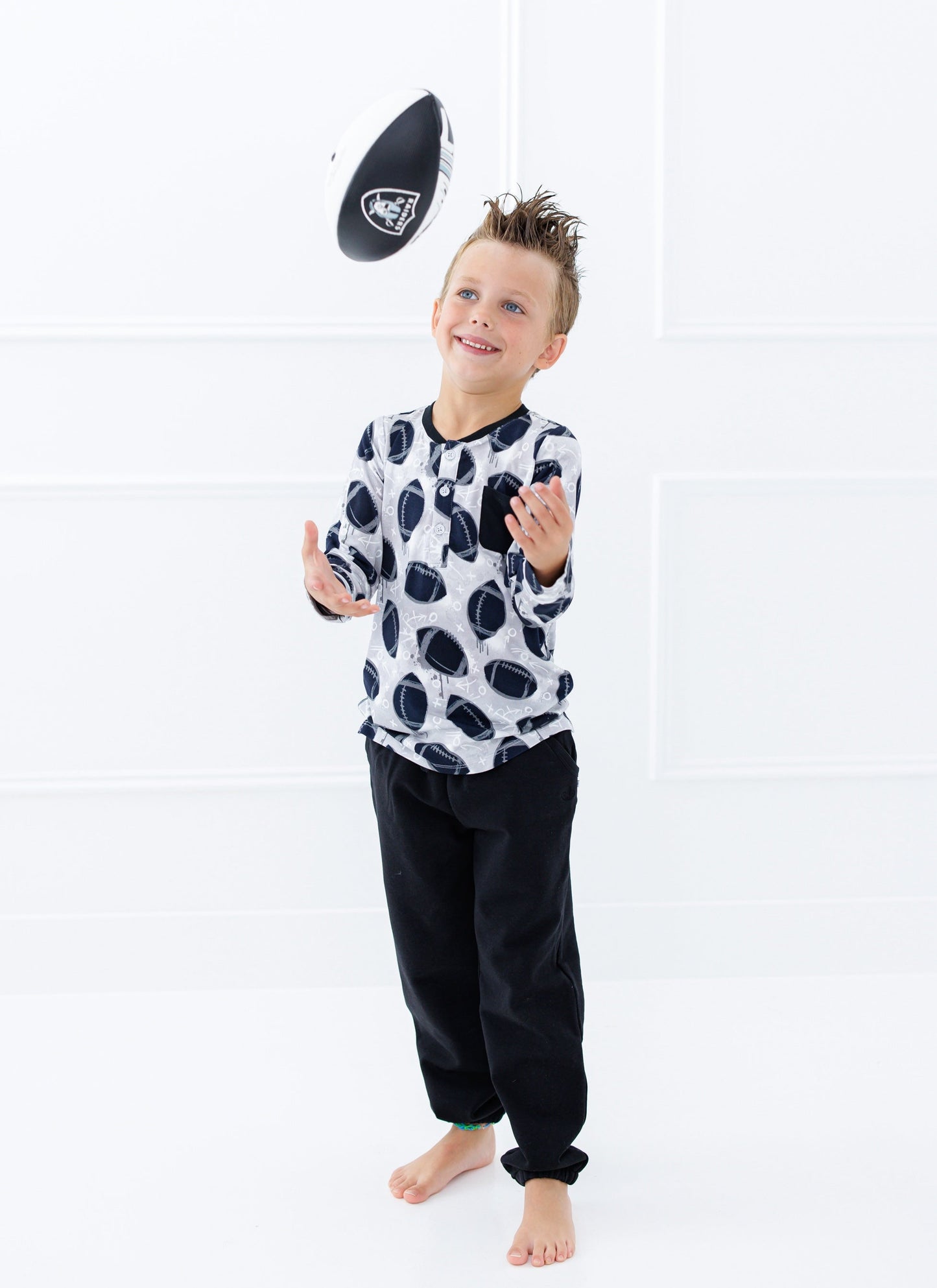 Graffiti Football Henley T-Shirt : SILVER AND BLACK