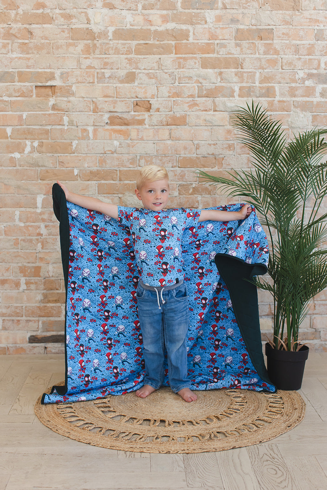 Webs UP - Everyday Tee