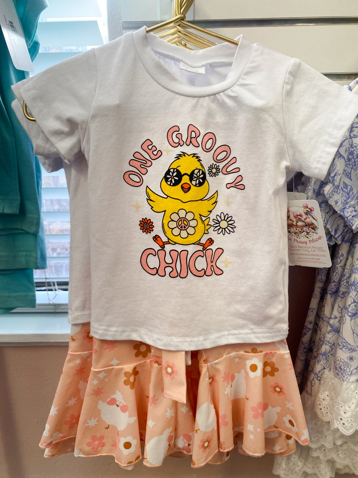 One Groovy Chick Bells Set