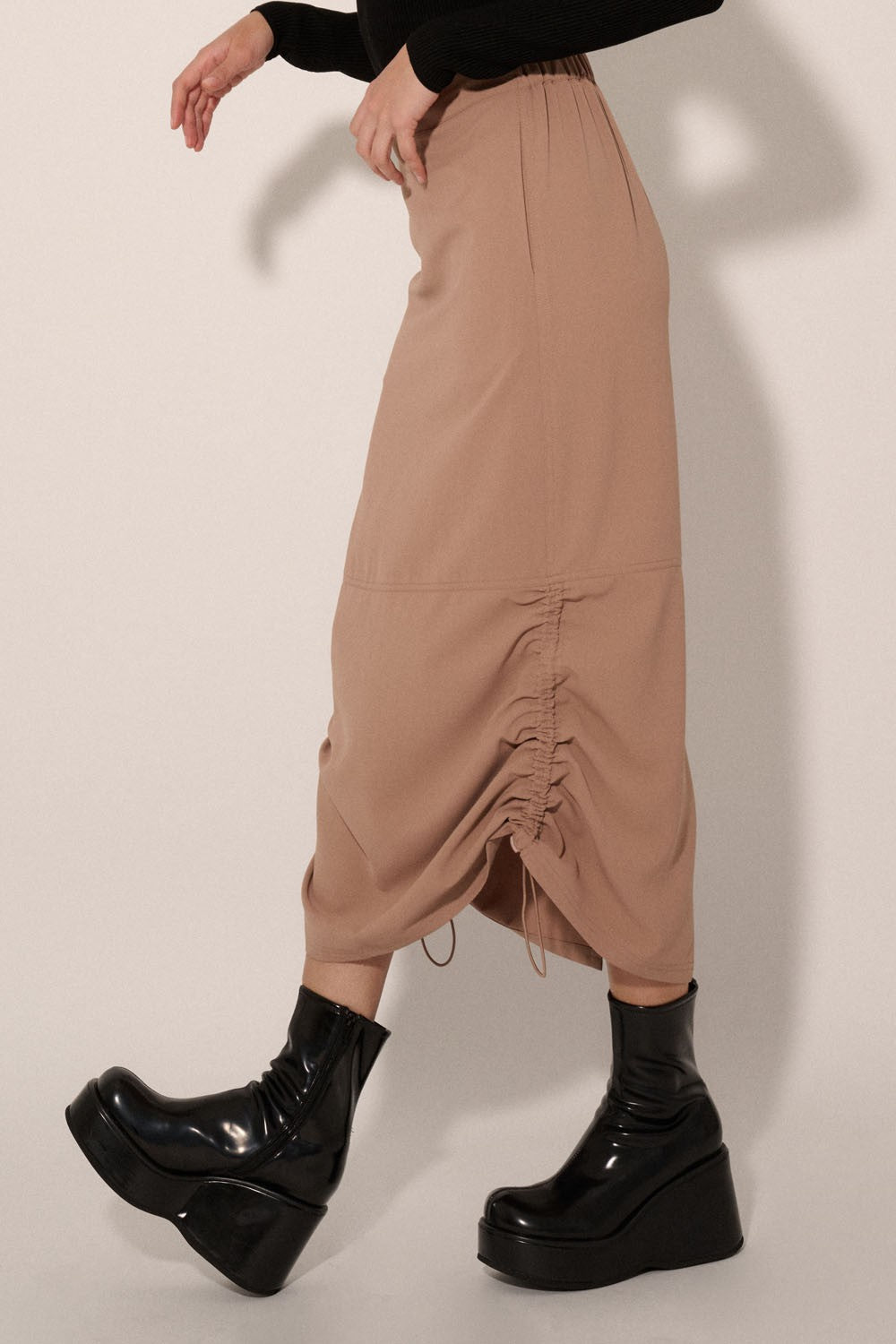 Taupe Solid Drawstring Side Back Elastic Midi Skirt