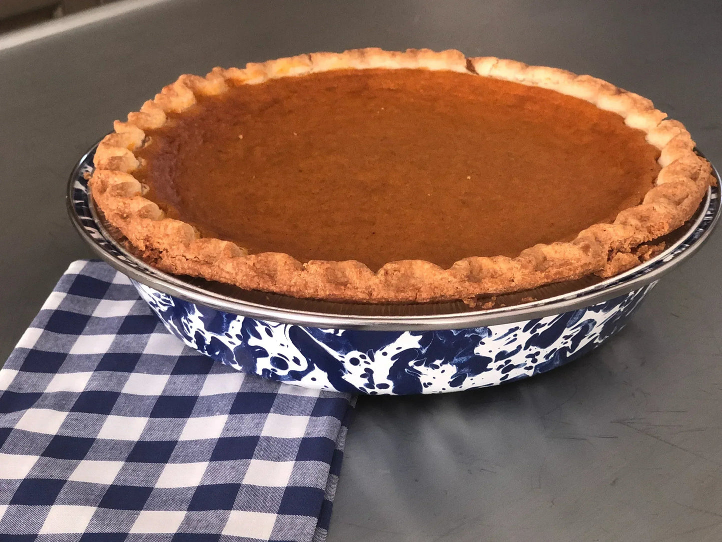 Cobalt Swirl Pie Plate