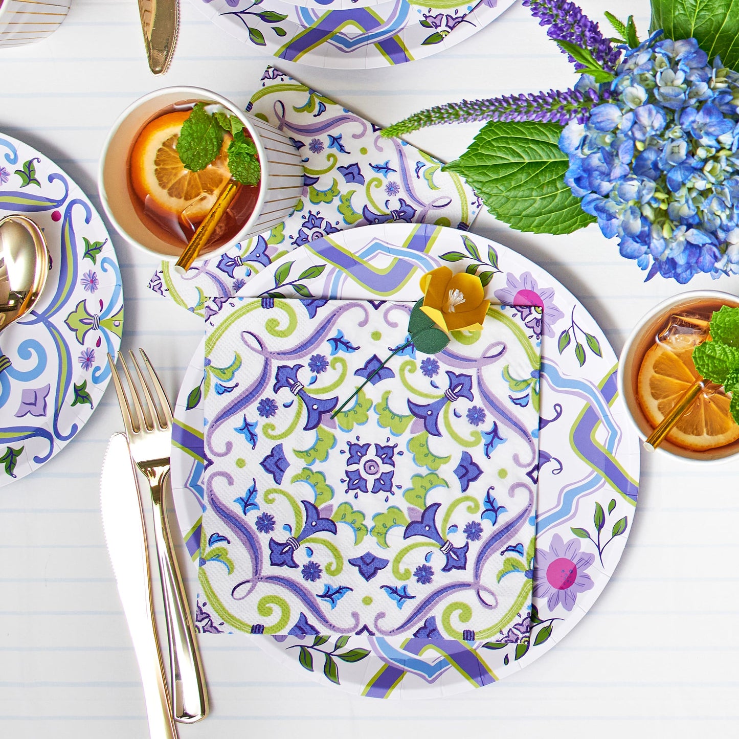 English Garden Cocktail Napkins (25 per pack)