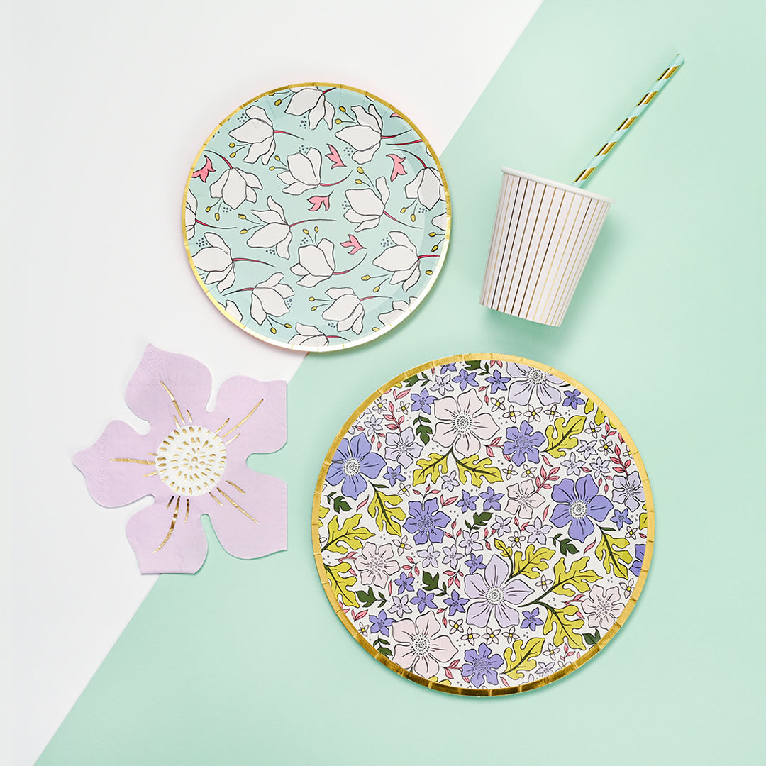 In Full Bloom Small Plates (10 per pack)