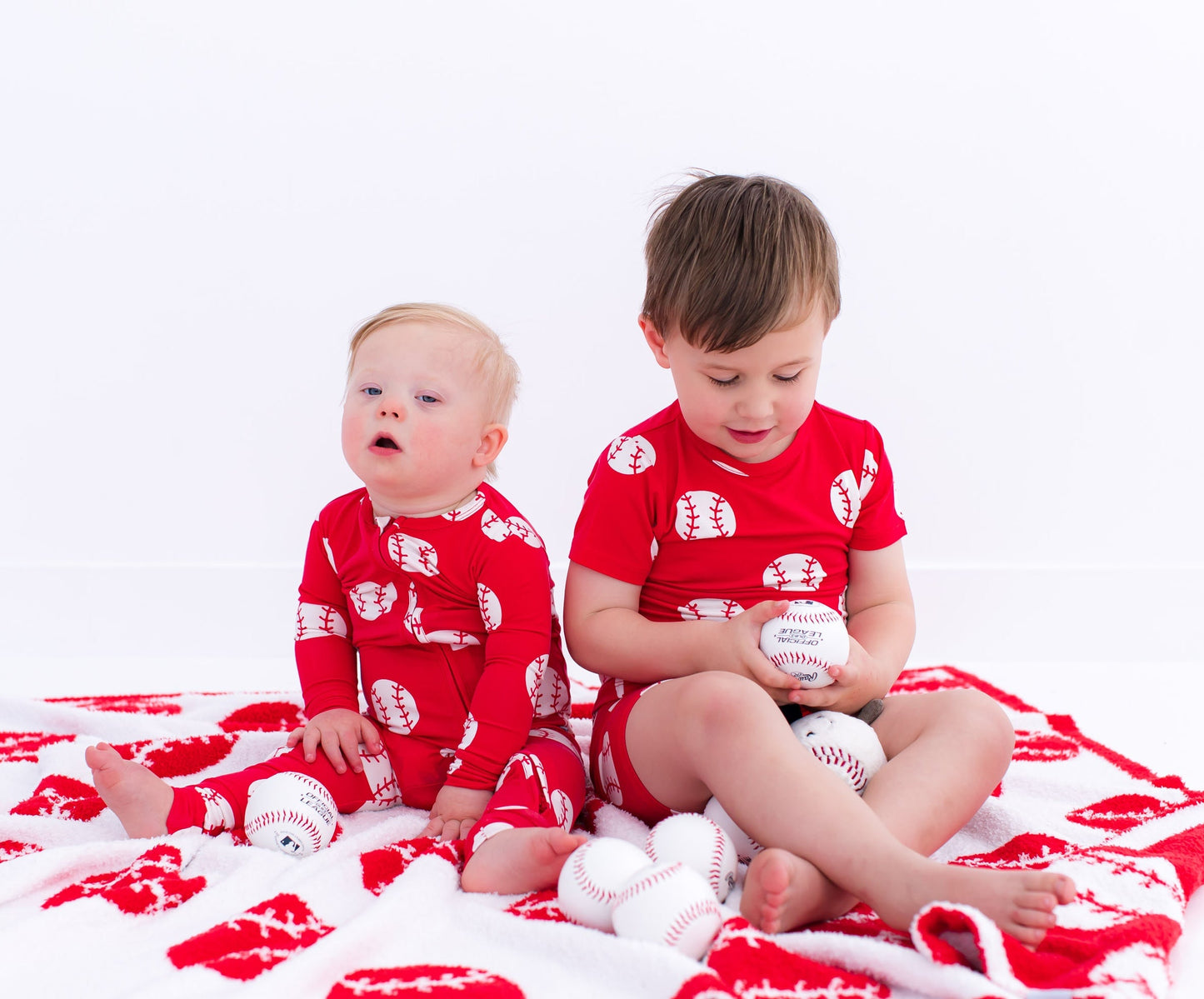 Baseball Plush Blanket- RED/TODDLER