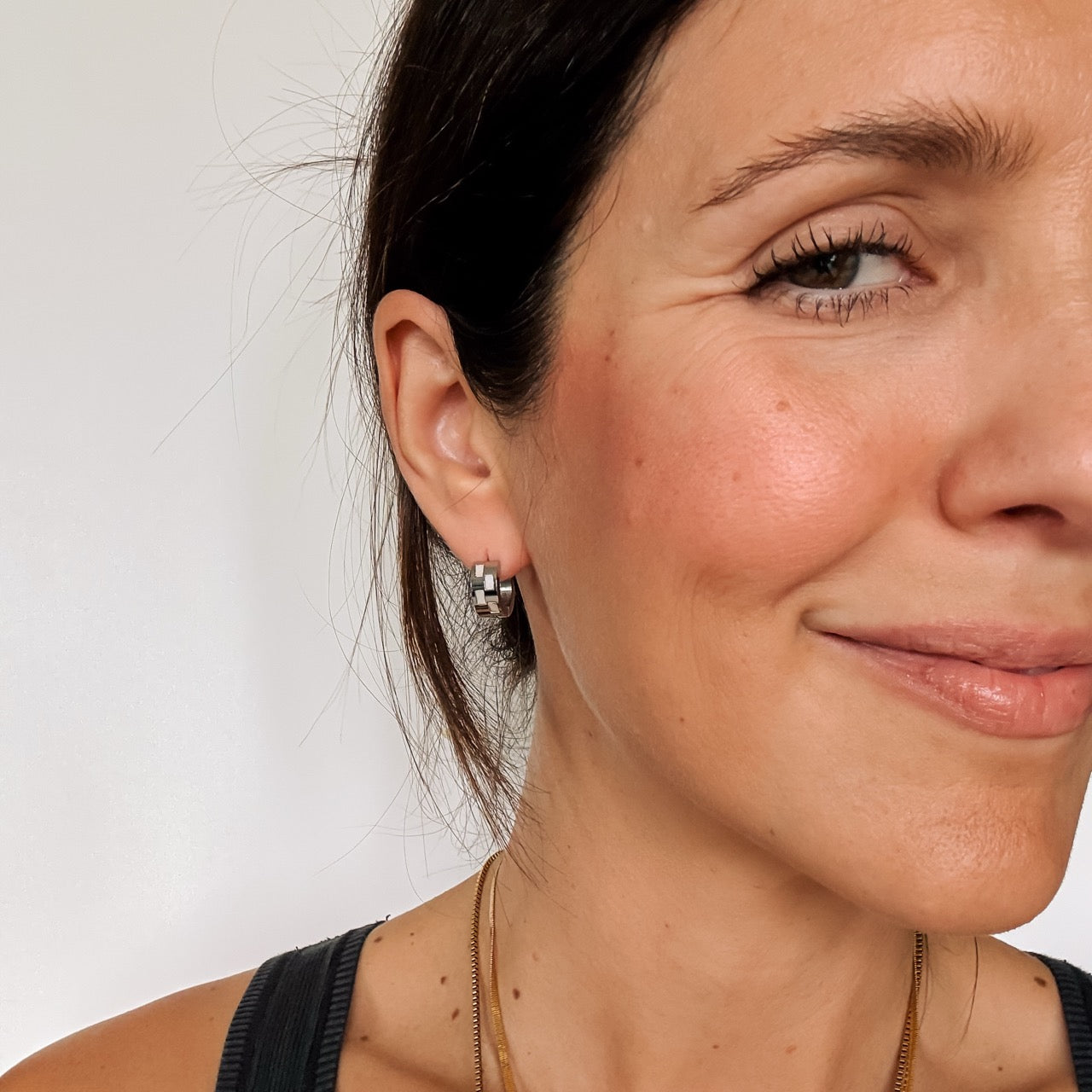 Pearl Shell Checkered Super Chunky Huggie Hoop Earrings