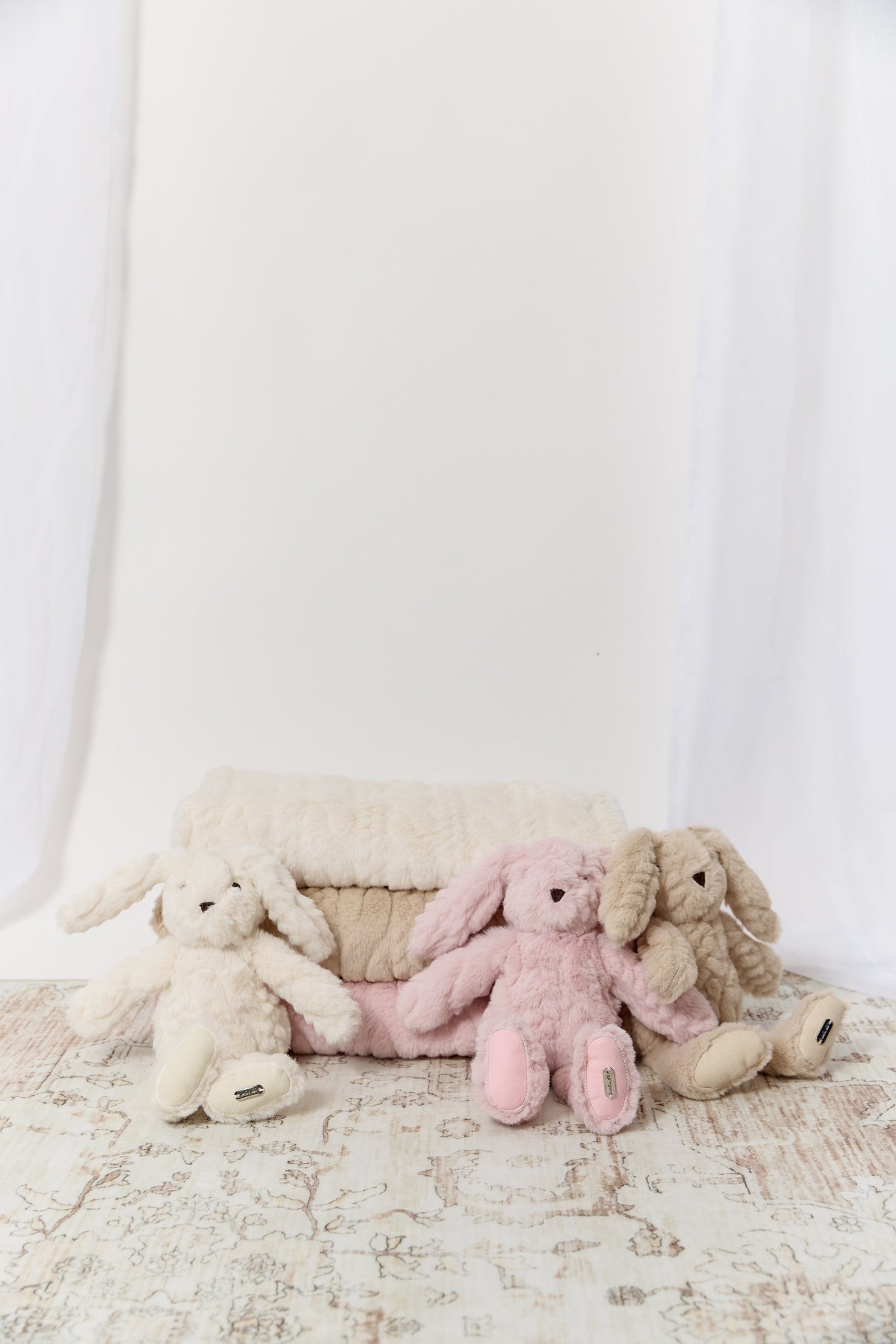 Atelier Cable Fur Blanket - White