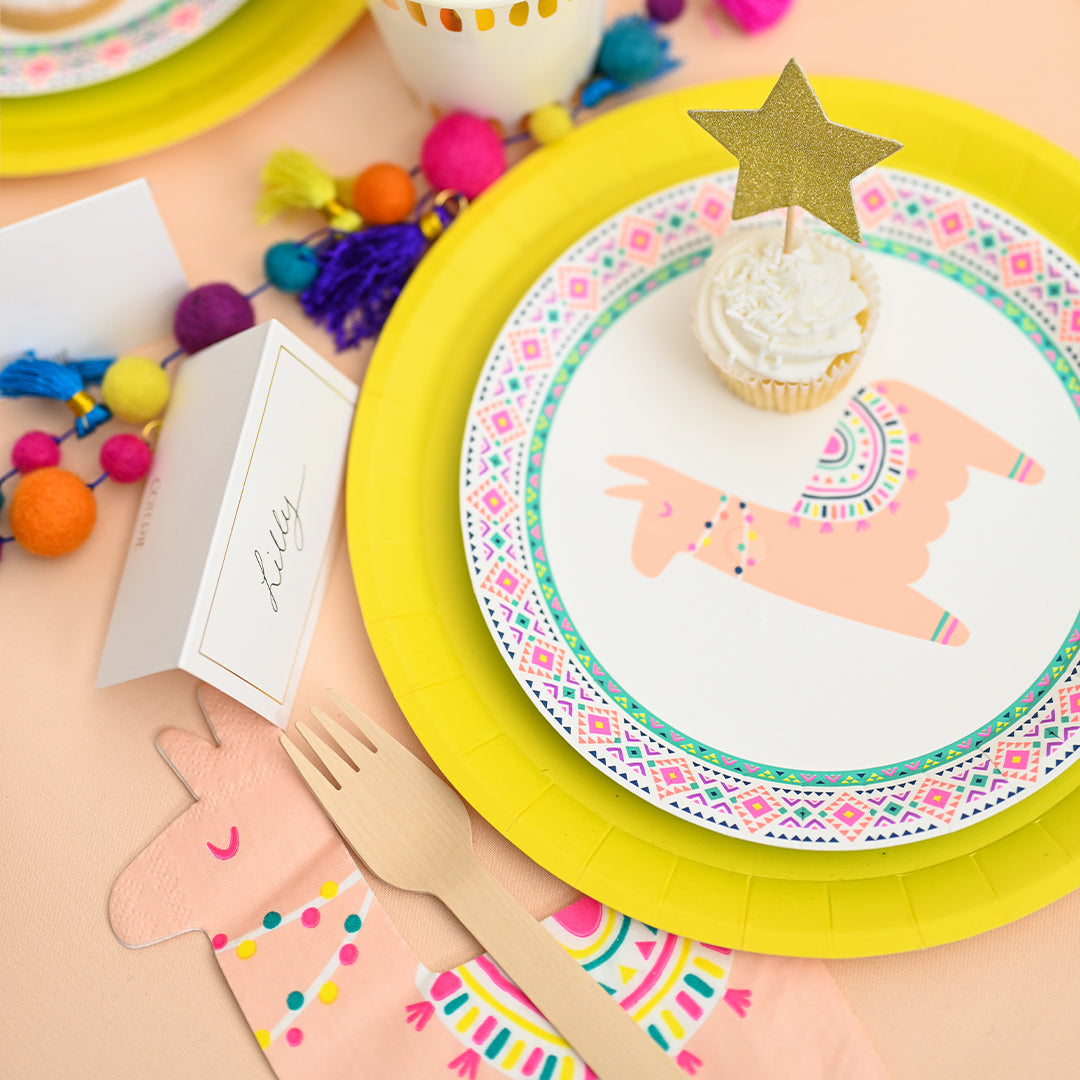 Happy Llama Small Plates (10 per pack)