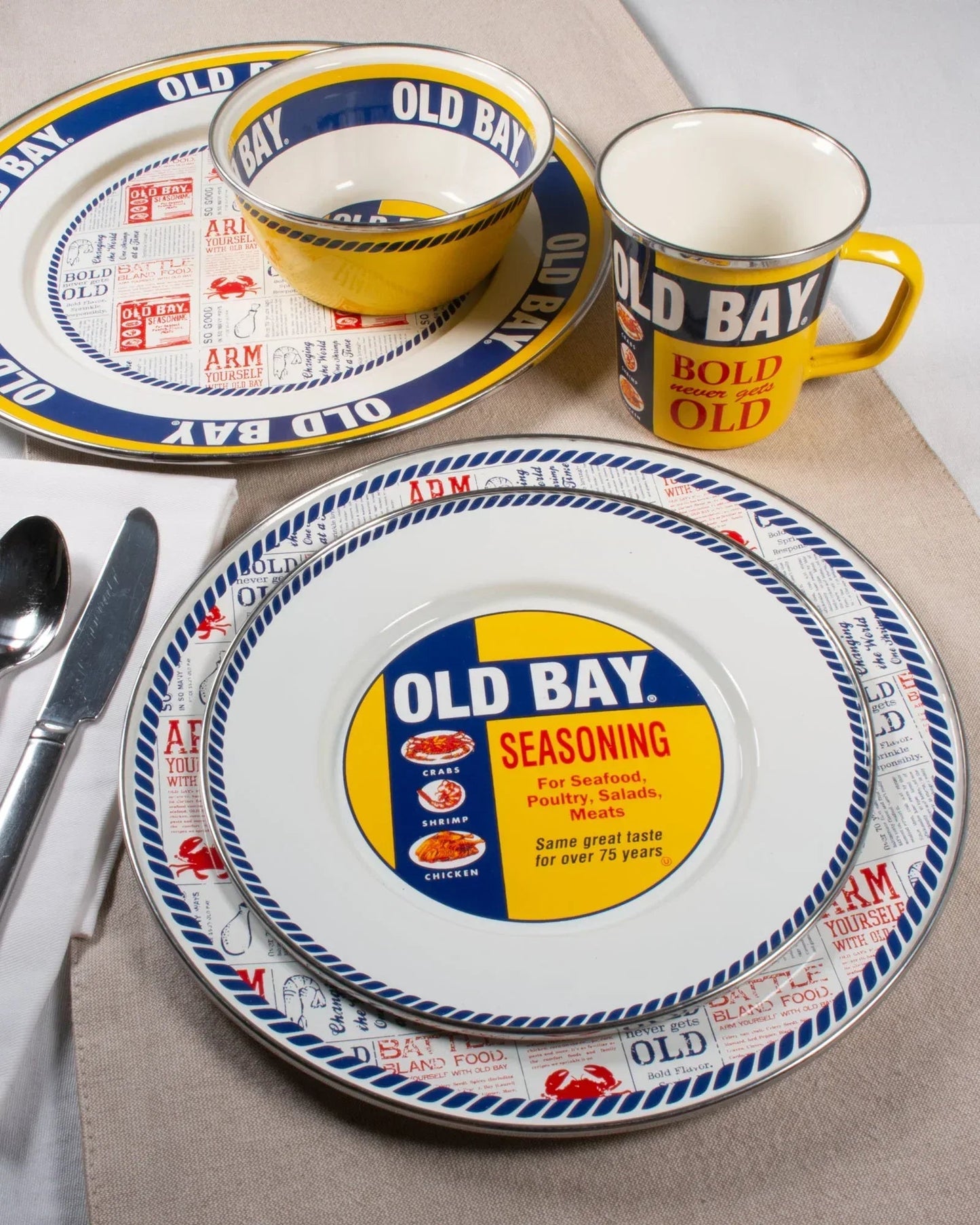 Old Bay Dinner Plates - Set of 4