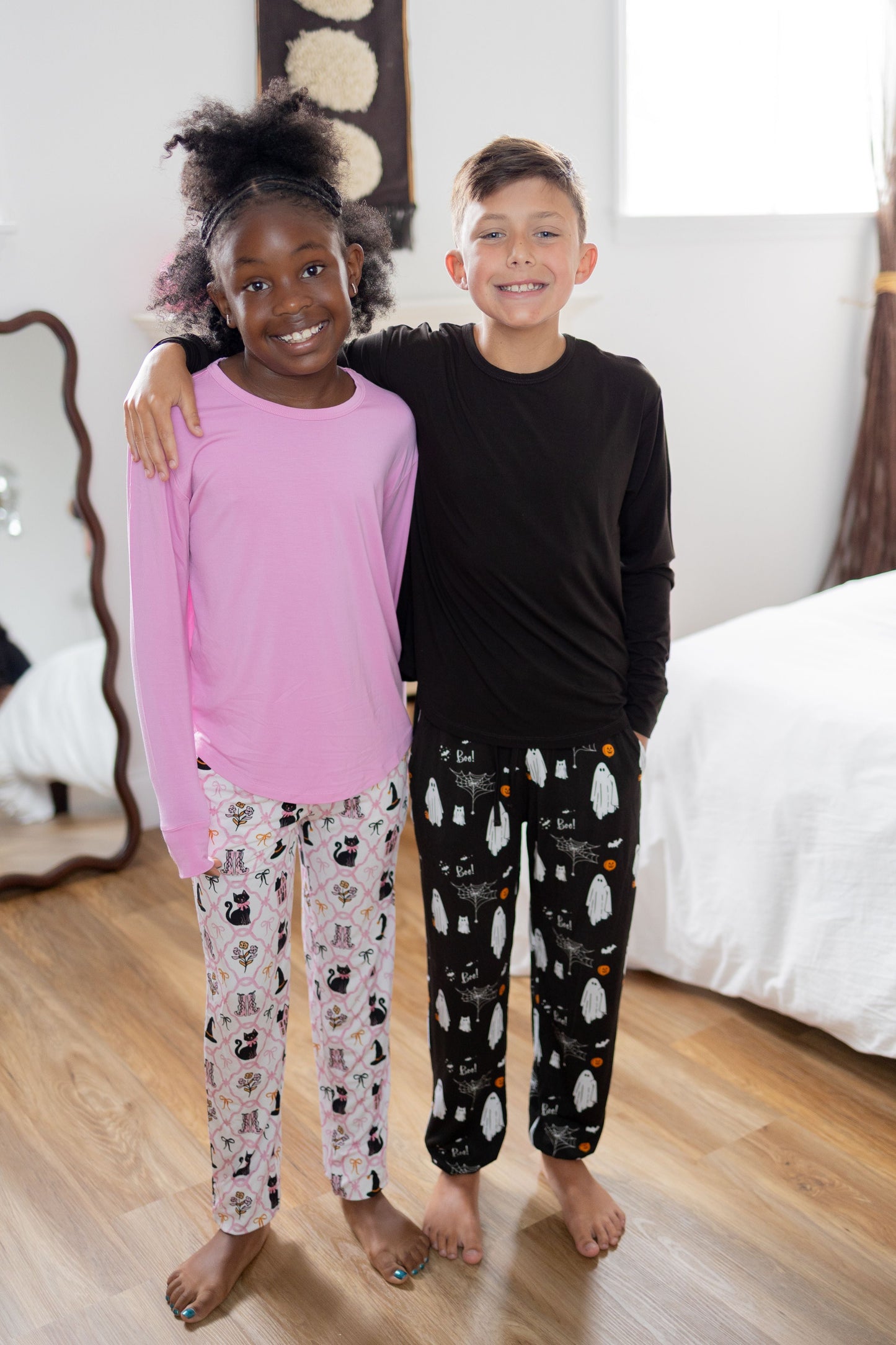 Boo Crew Unisex Youth Joggers Set