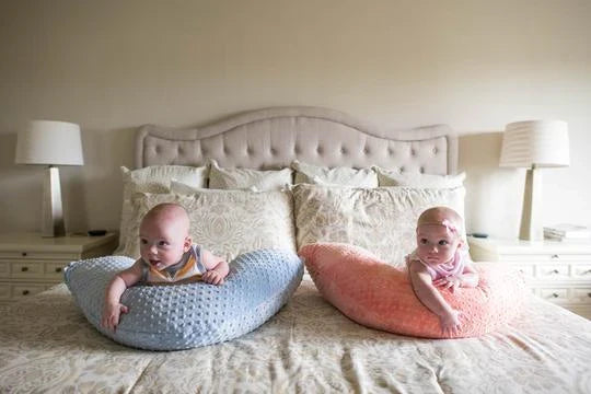 Fuchsia Dot Nursing Pillow Cover | Luna Lullaby