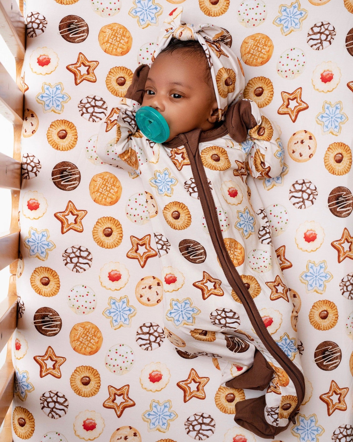 Cookie Swap | Bamboo Crib Sheet
