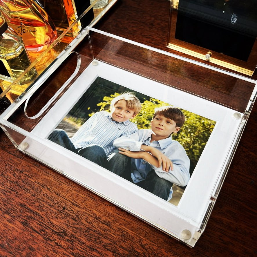 Clear Acrylic 6.5" x 8.5" Photo Tray with White Mat