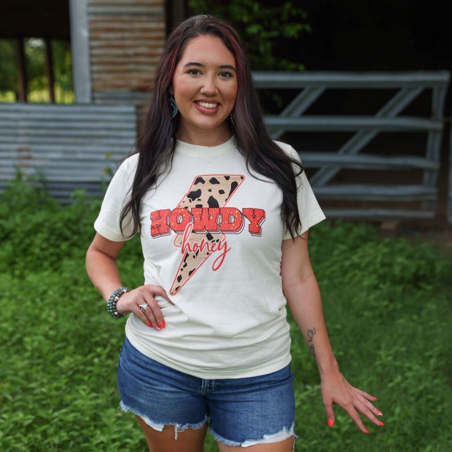 Howdy Honey Lightning Bolt Soft Graphic Tee