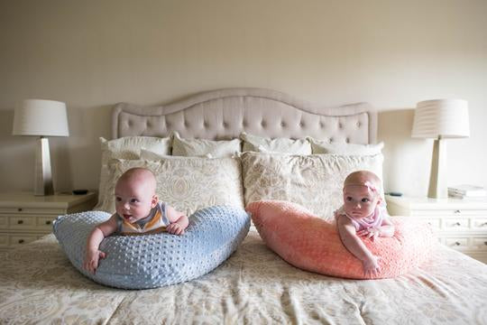 Luna Lullaby Nursing Pillow - Baby Pink Smooth