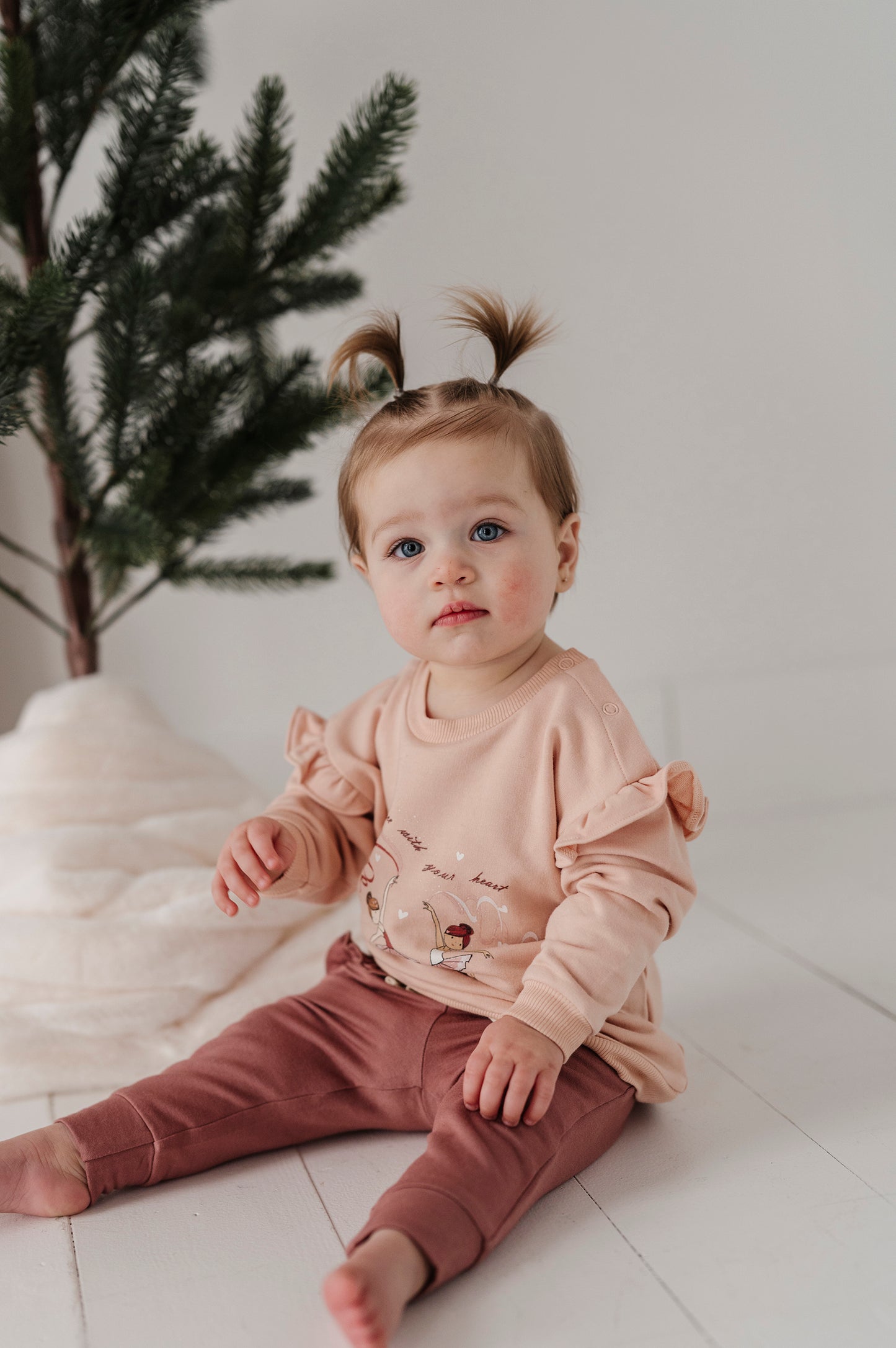 GIRL'S RUFFLE JOGGERS-BURLWOOD