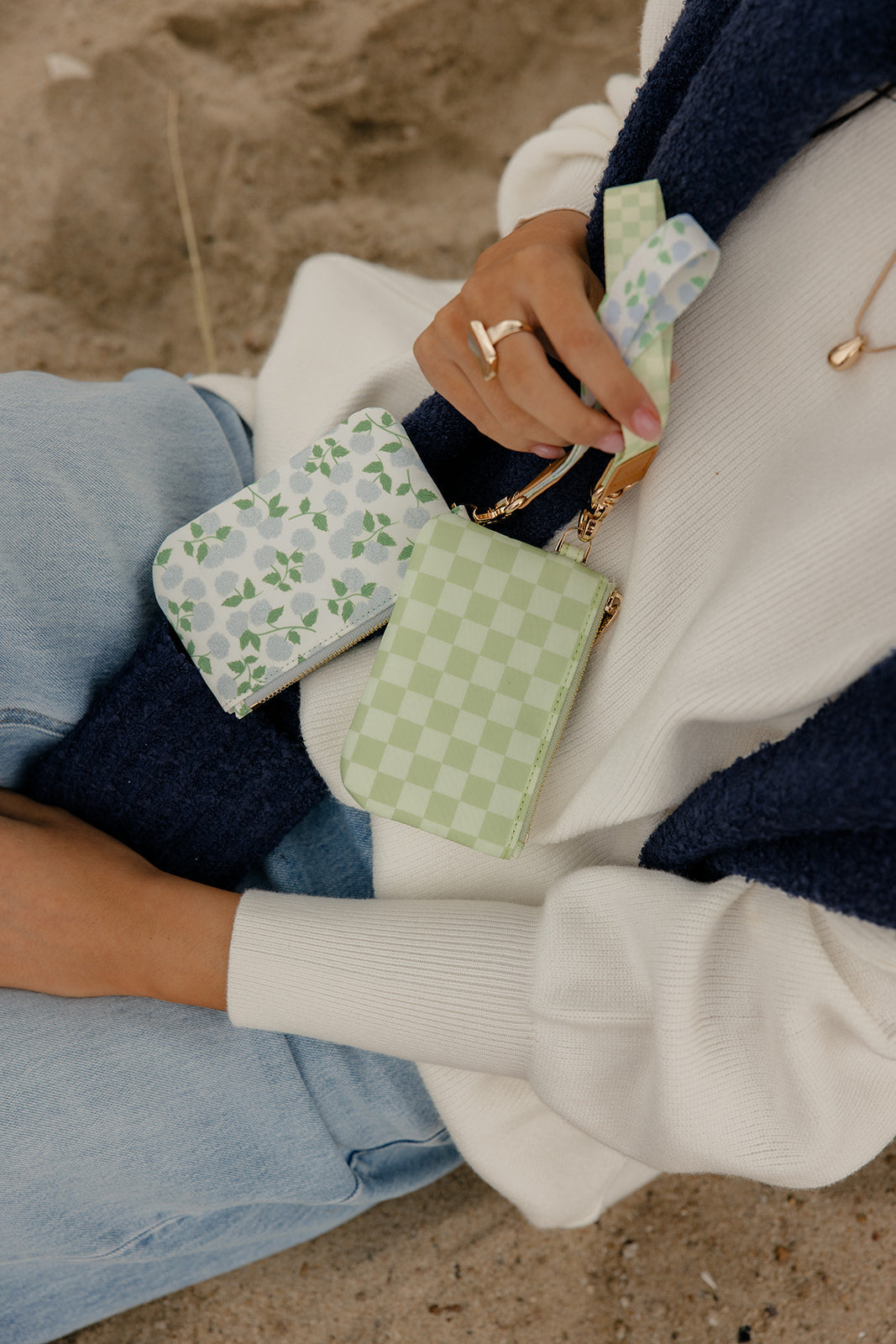 Cape Garden Zipper Pouch