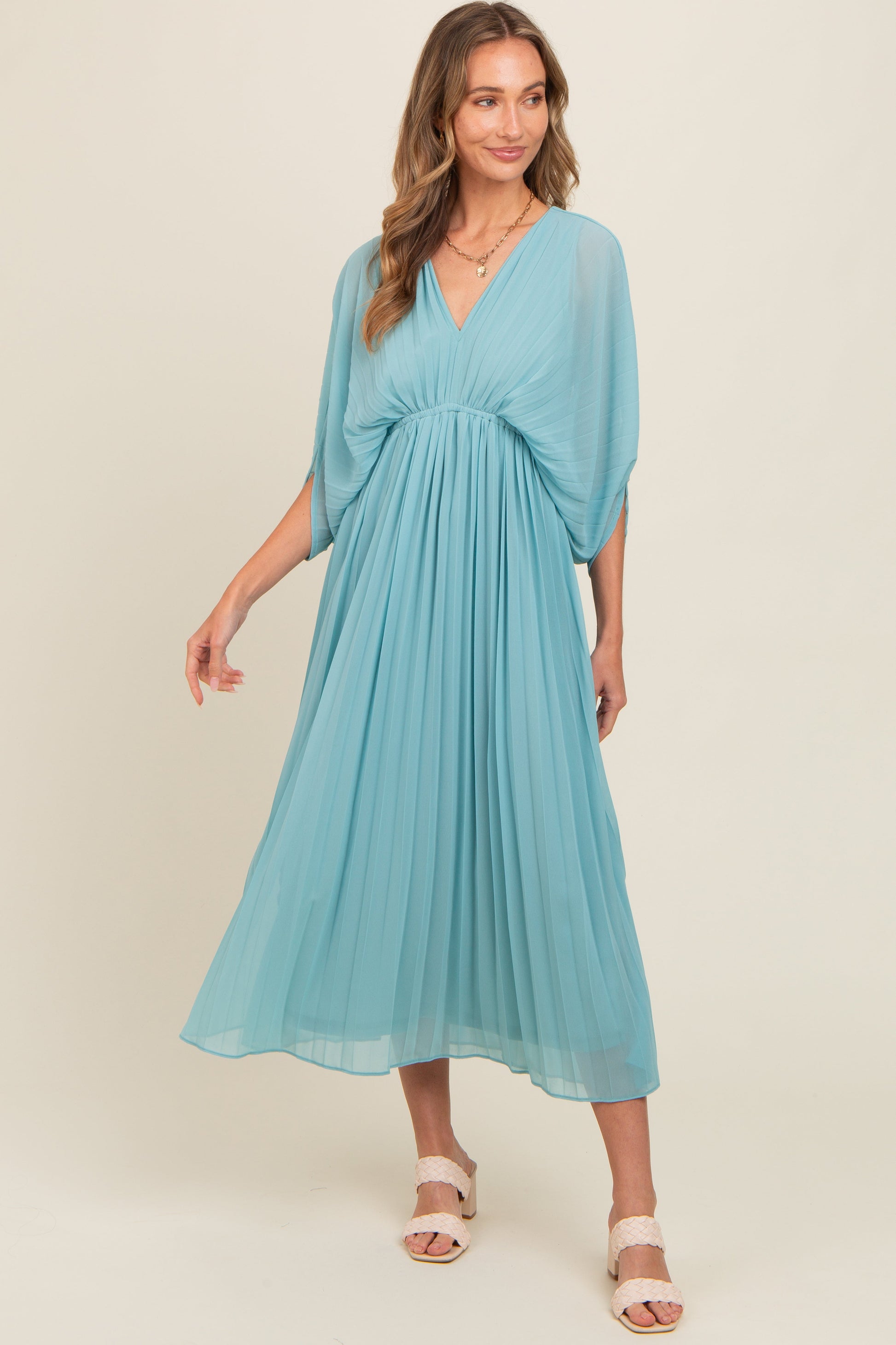Blue Pleated V Neck Maternity Maxi Dress – The Prissy Pelican