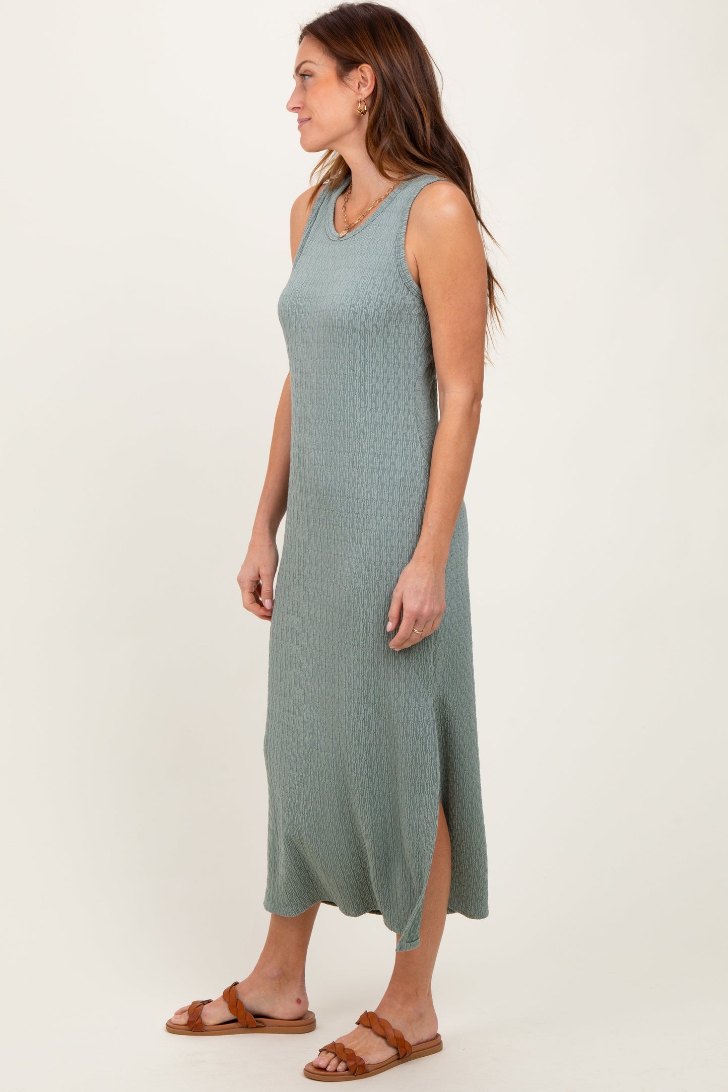 Green Jacquard Sleeveless Side Slit Midi Dress
