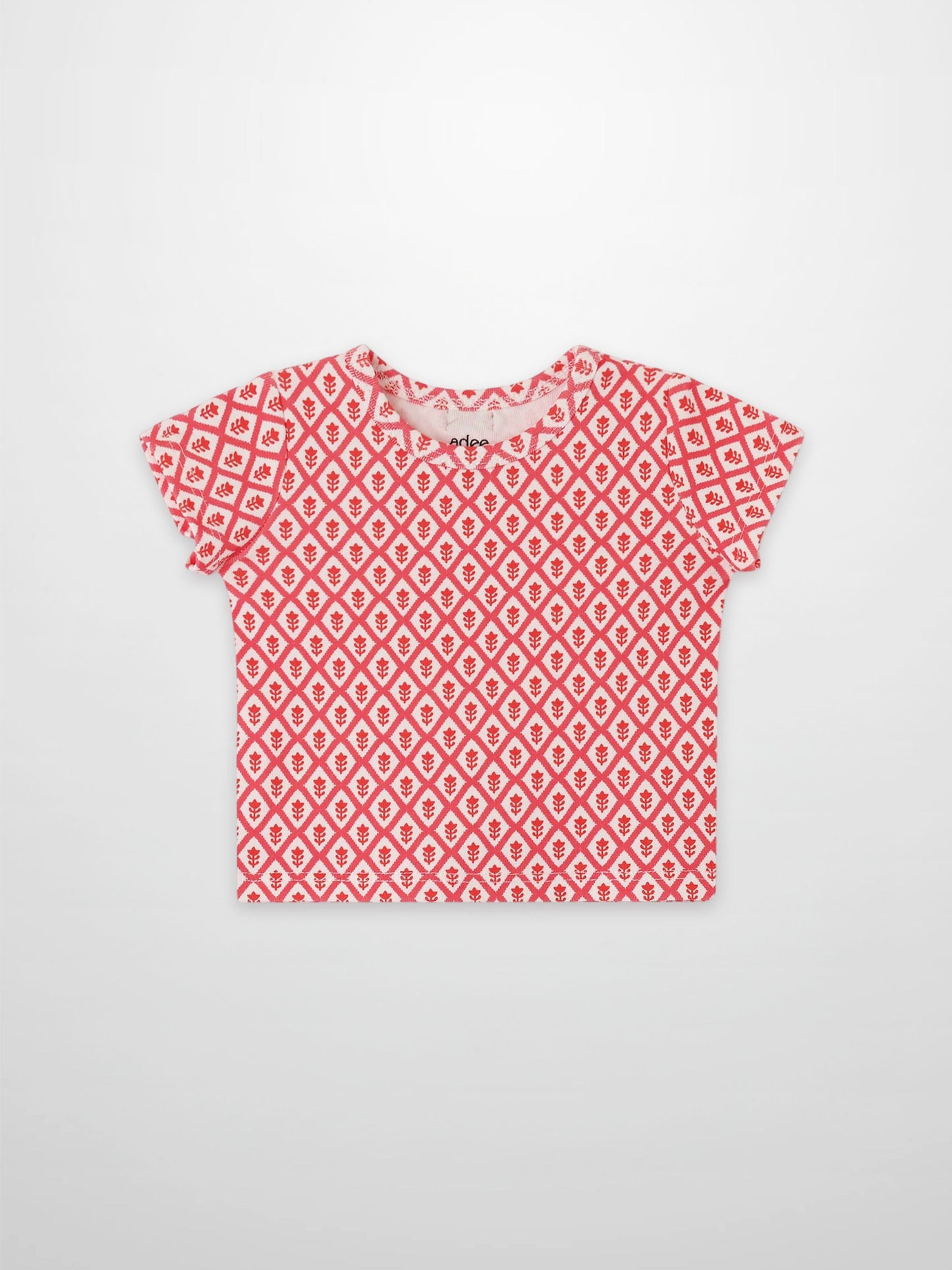 Diamond Flower T-Shirt - Short Sleeve