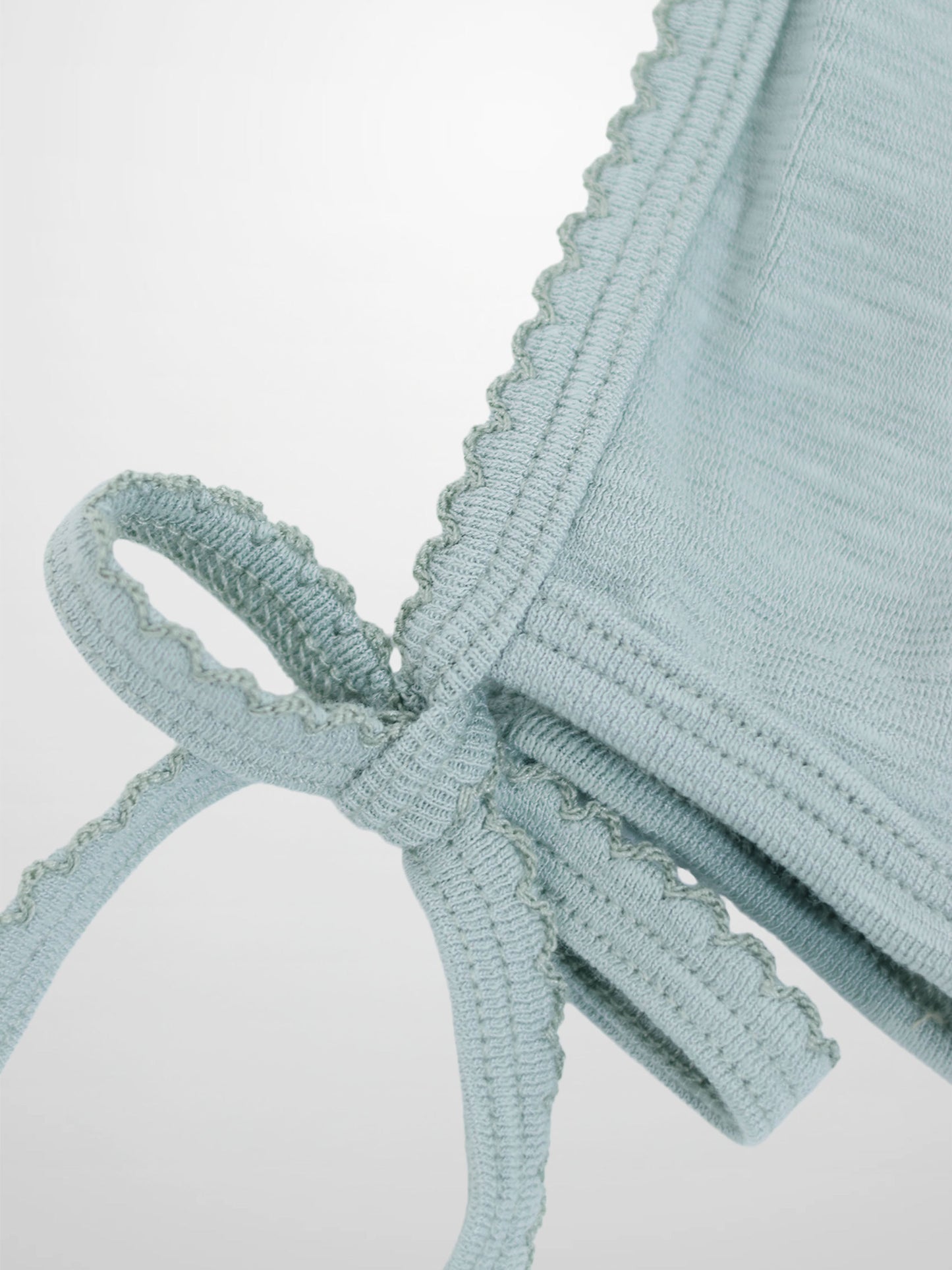 Blue Scalloped Bonnet