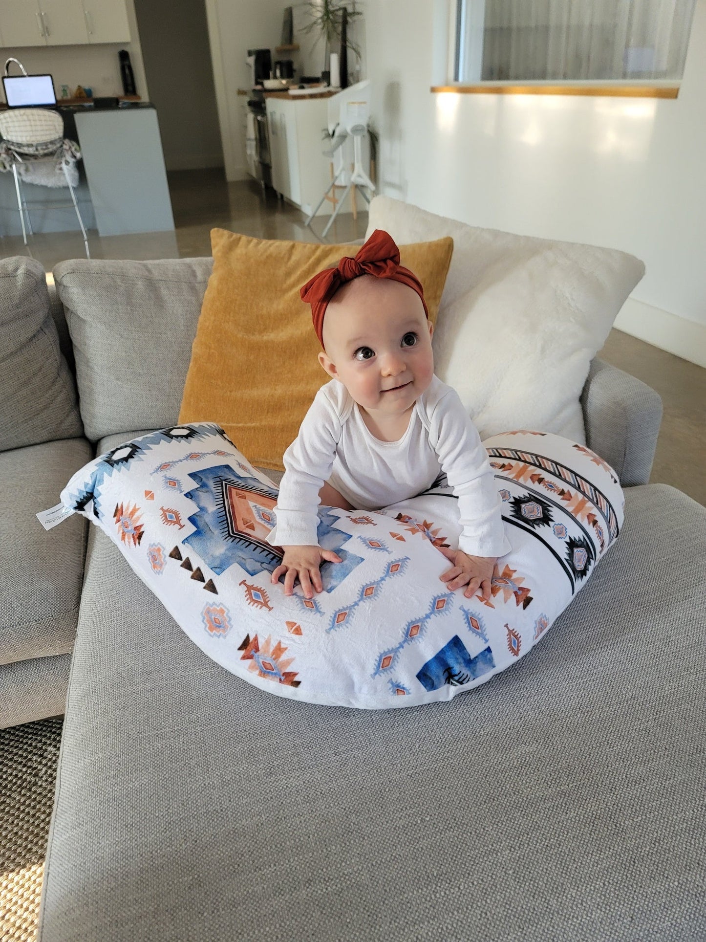 Luna Lullaby Nursing Pillow - Modern Bugs