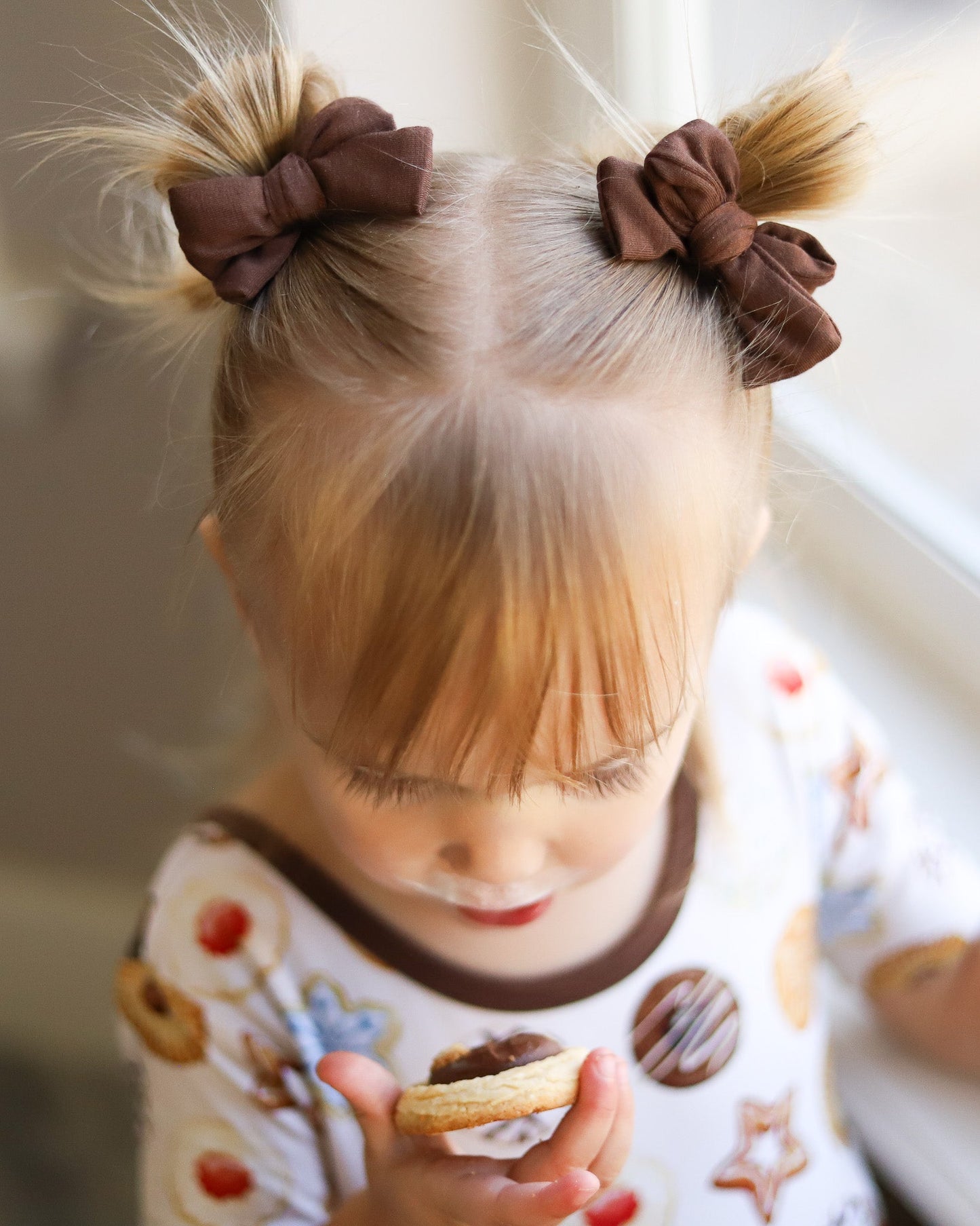 Christmas | Chocolate | Pigtail Clip Bows (V2)