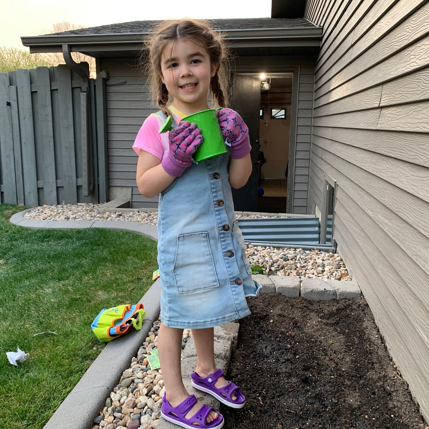 JR. GARDEN TOTE & Tool Set