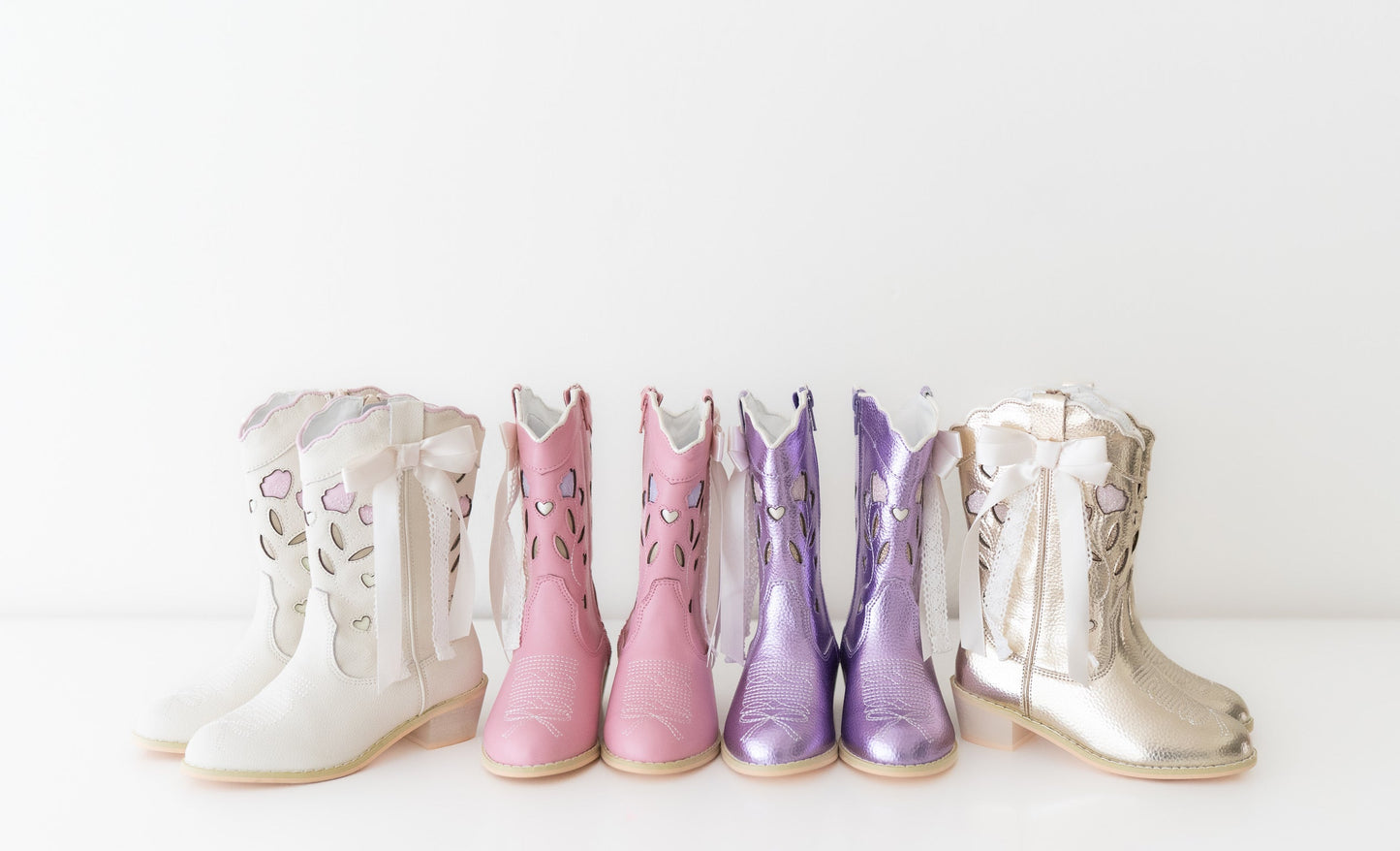 Sweetheart Bow Cowgirl Boots- Gold