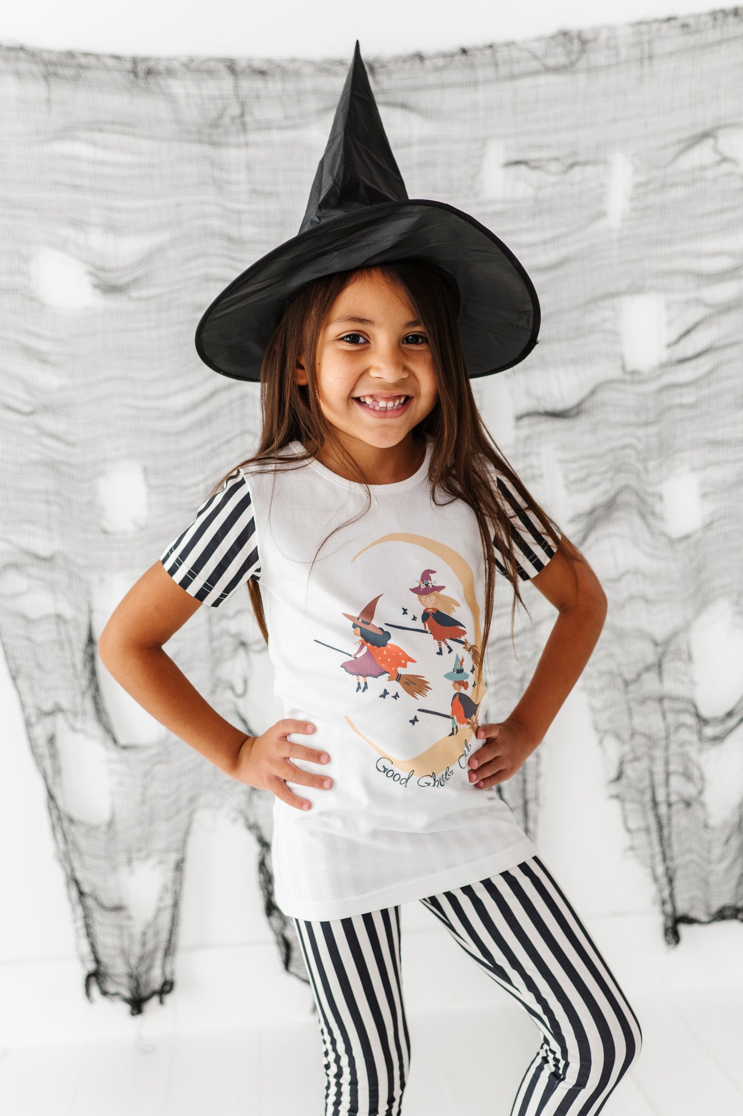 Good Ghouls Club | TEE