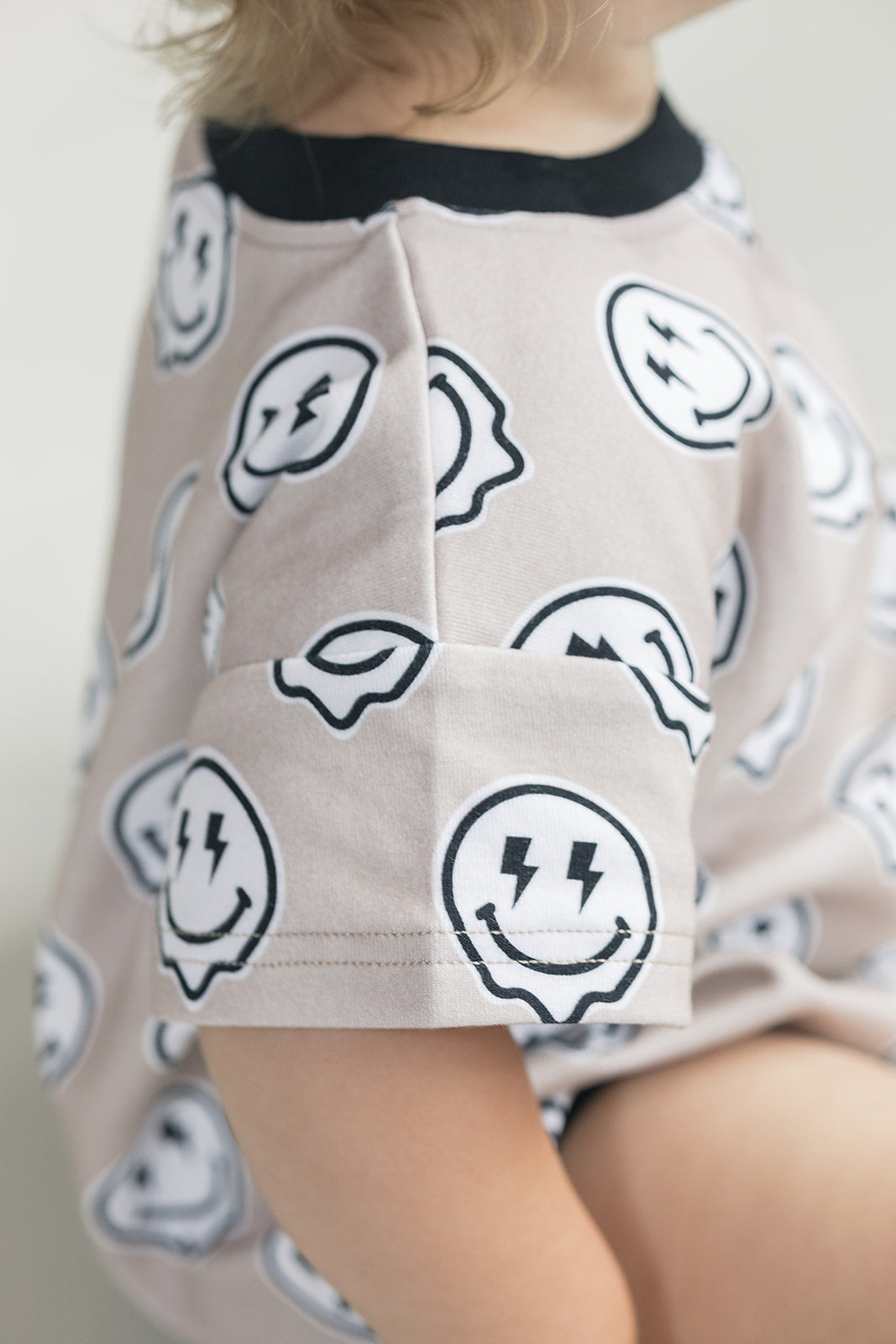 Short Sleeve Bubble Romper | Electric Drippy