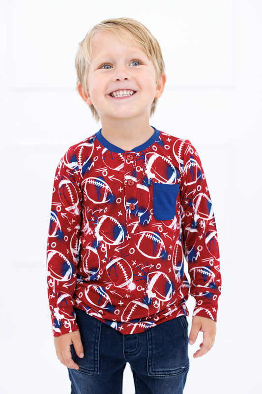 Graffiti Football Henley T-Shirt : RED AND NAVY