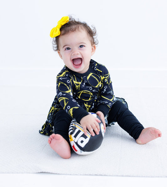 Graffiti Football Peplum Set : BLACK AND YELLOW/GOLD