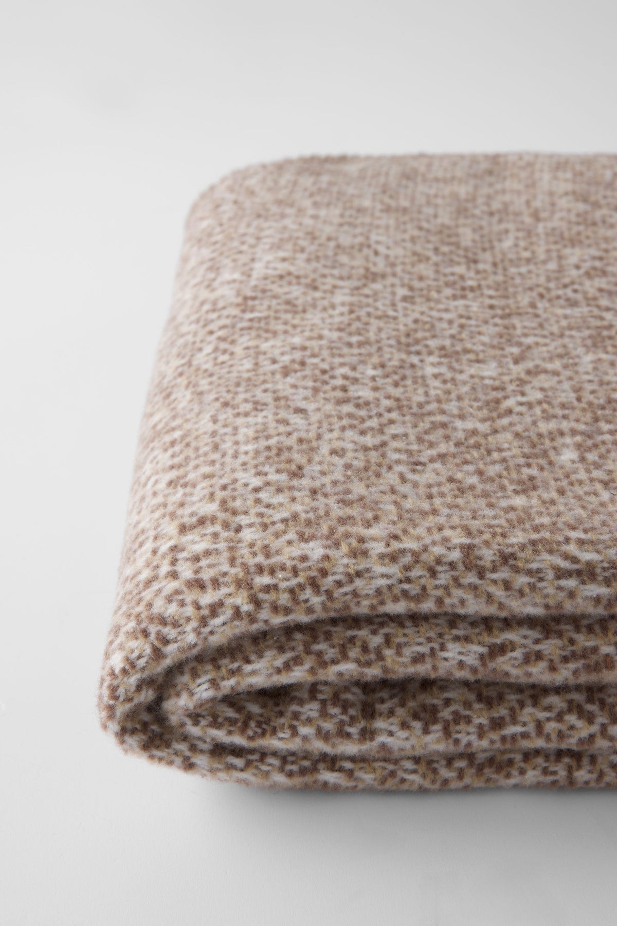 Tweed Weave Throw with Fringe