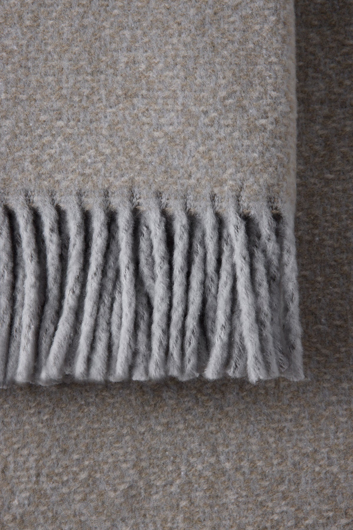 Tweed Weave Throw with Fringe