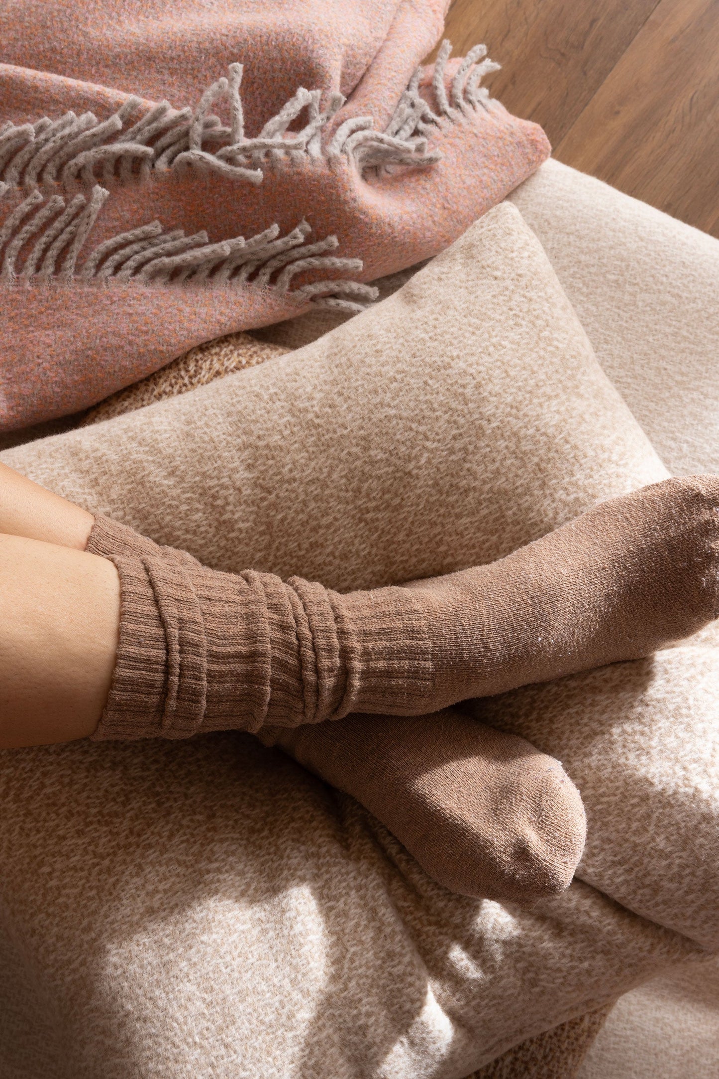 Tweed Weave Throw with Fringe