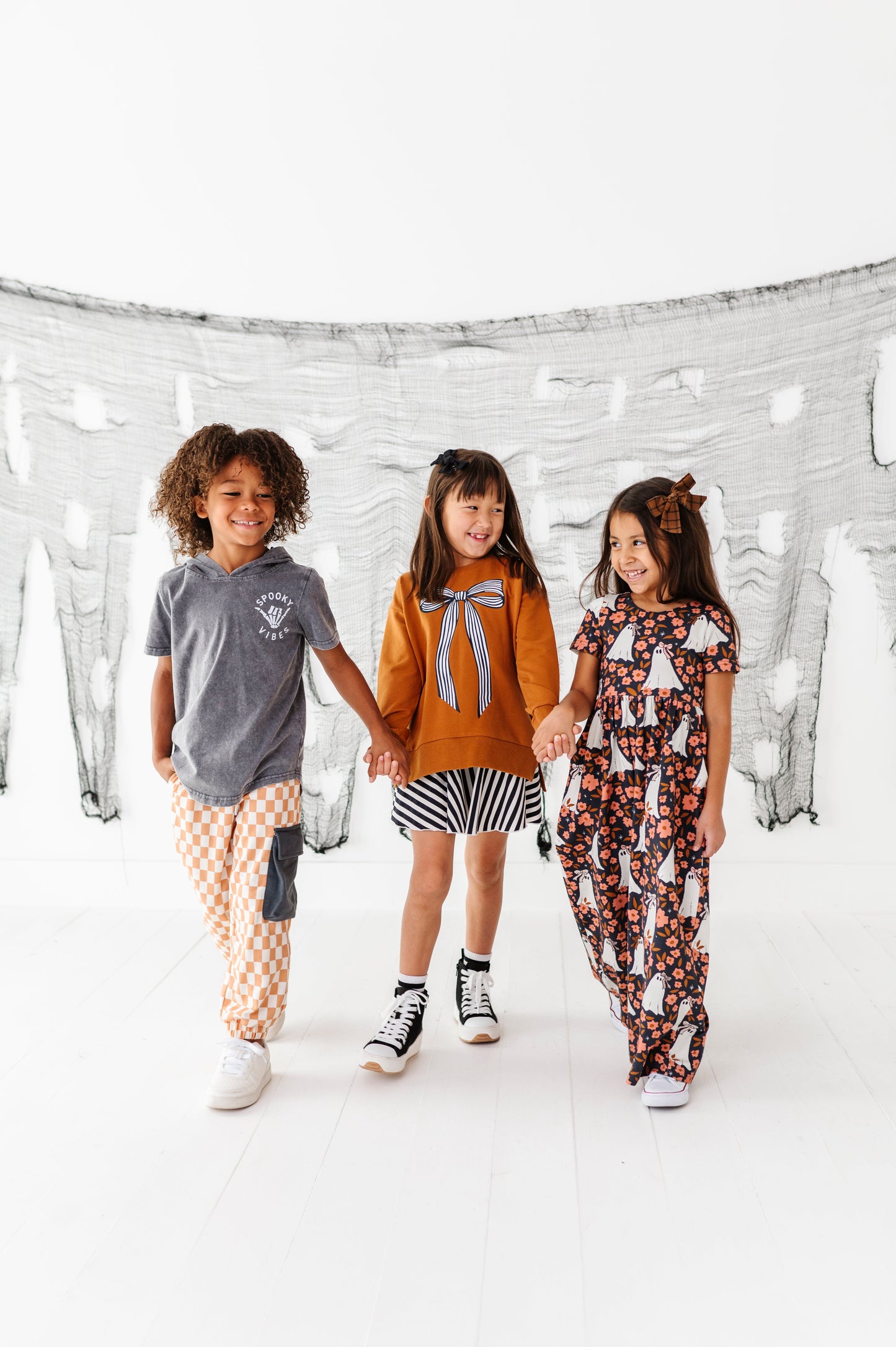 Spooky Vibes | HOODED TEE