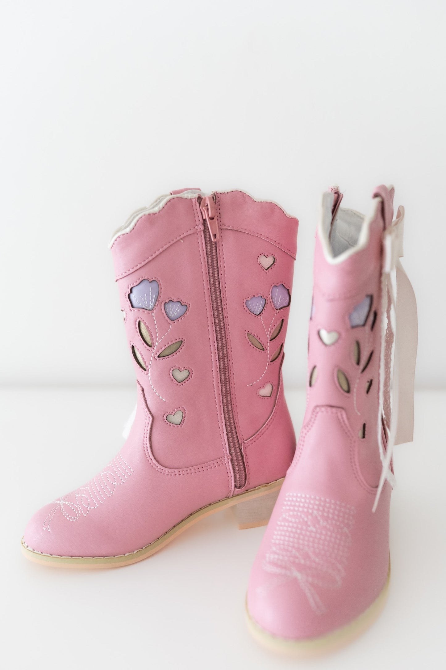 Sweetheart Bow Cowgirl Boots- Pink