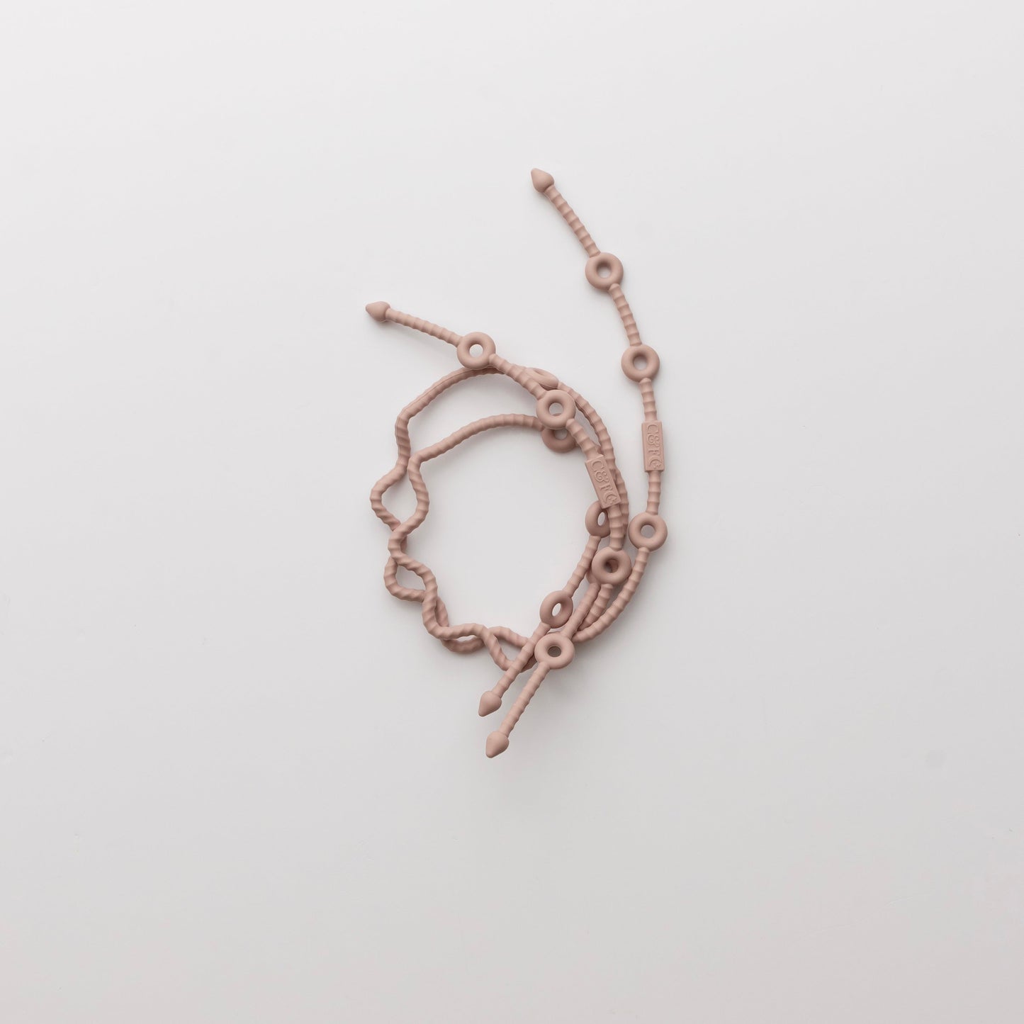 The Tidy Traveler Tether Set