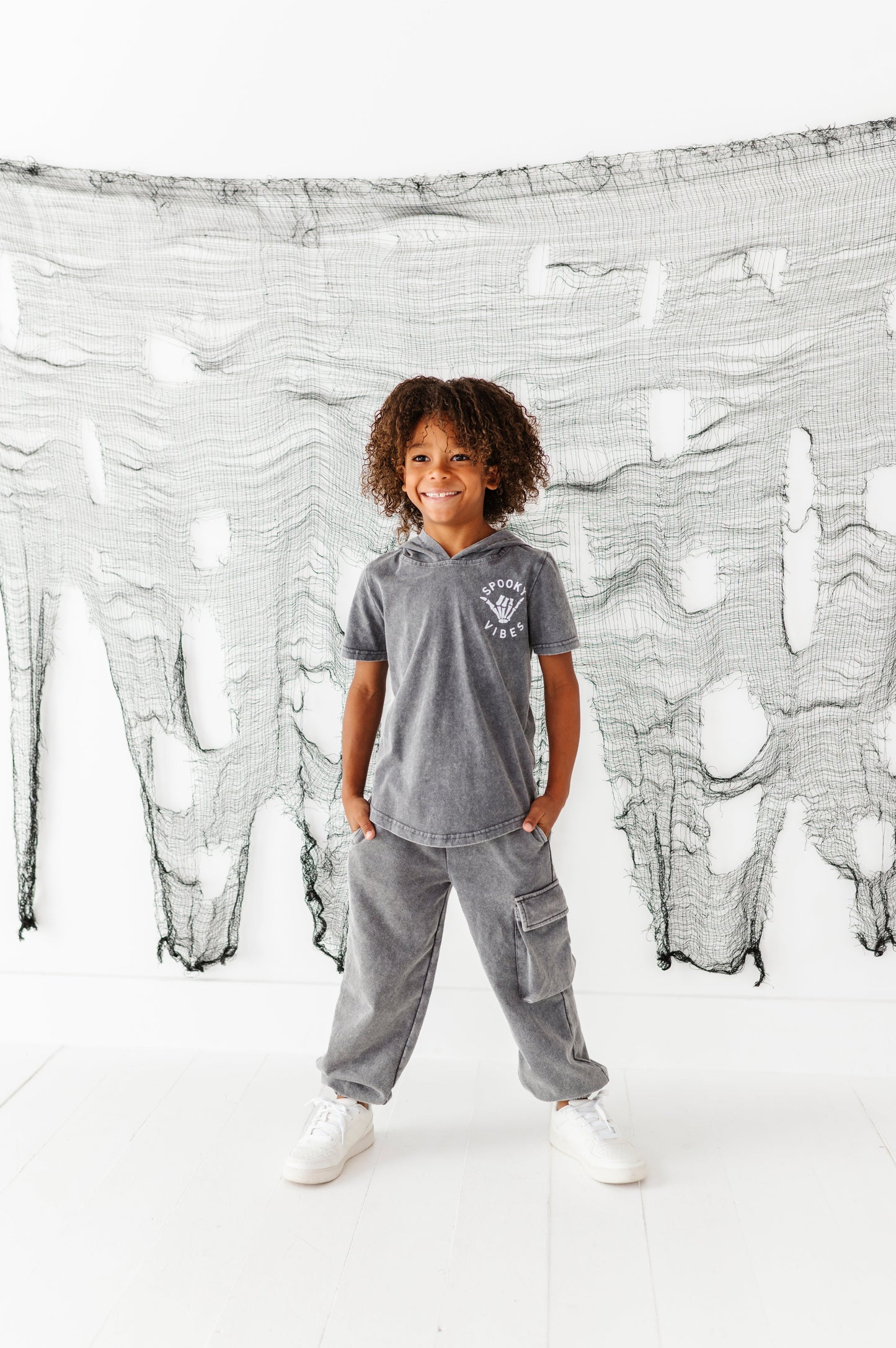 Spooky Vibes | HOODED TEE