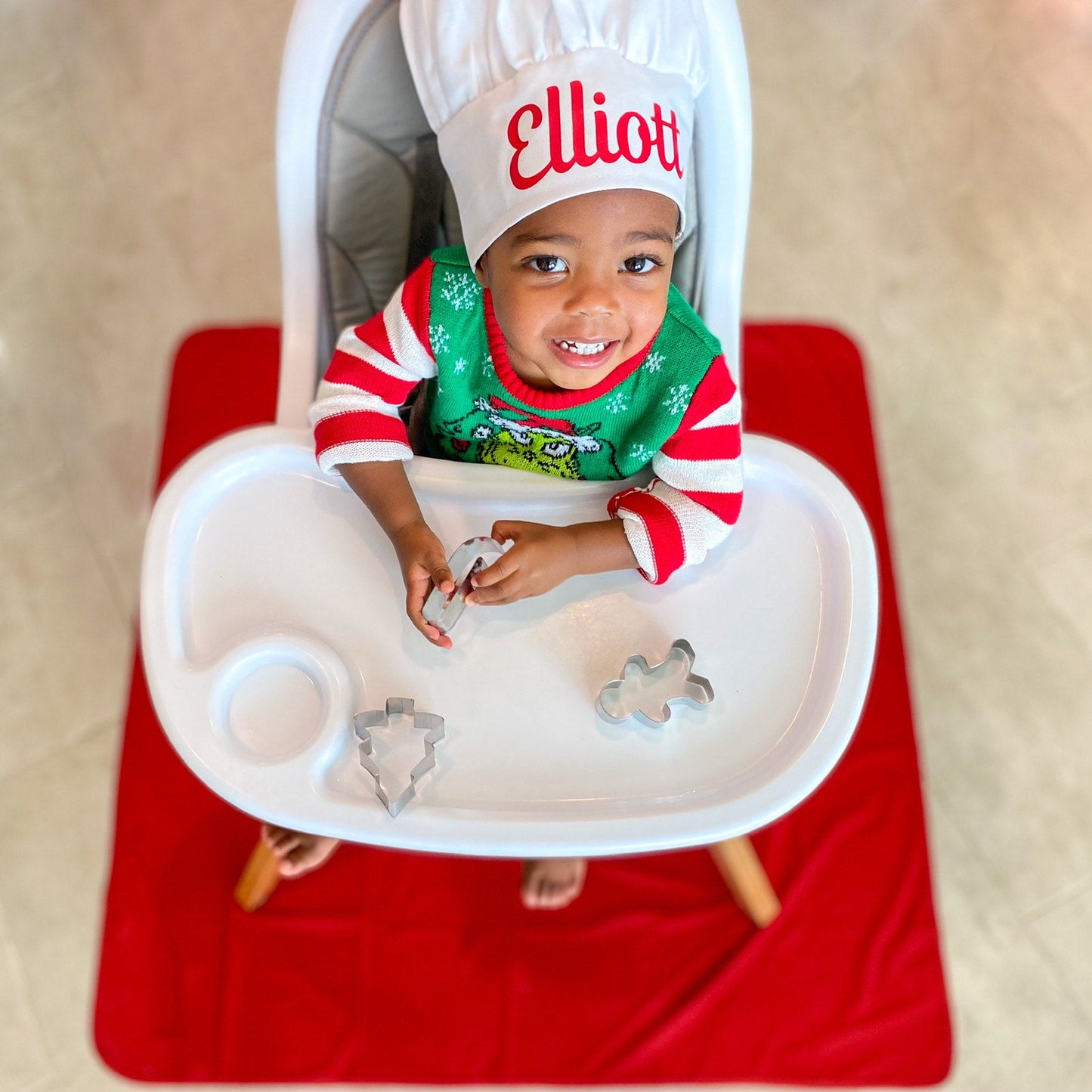 Solid Cranberry Minimalist Splash Mat - A Waterproof Catch-All for Highchair Spills and More!
