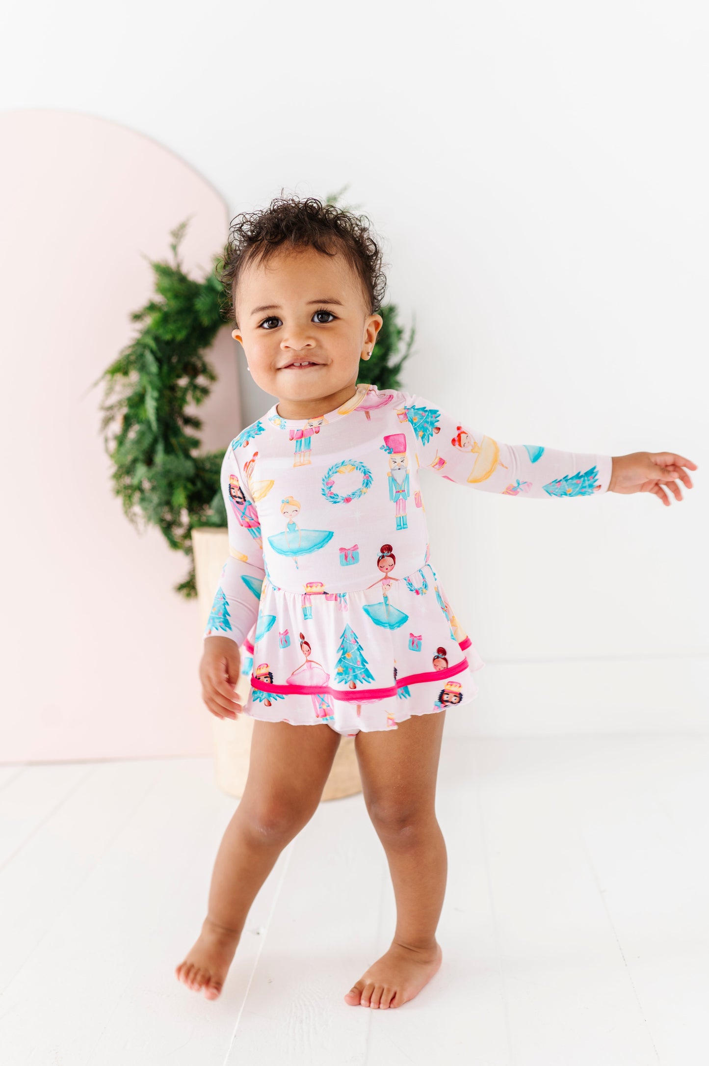 Sugarplum Birdie Twirl