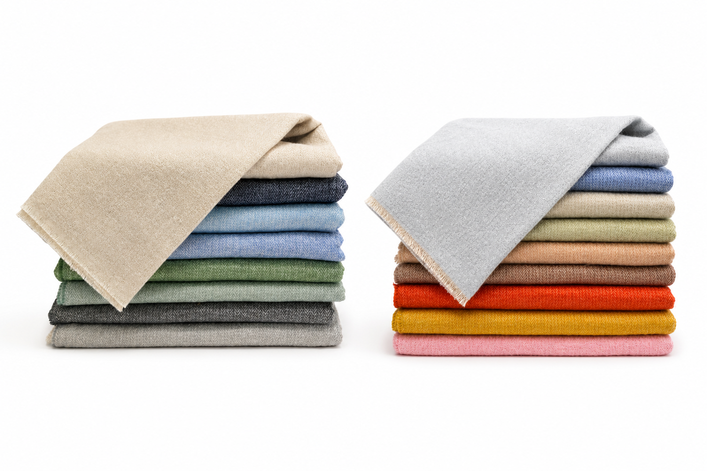 Cotton-Blend Mini Herringbone Throw with Eyelash Fringes