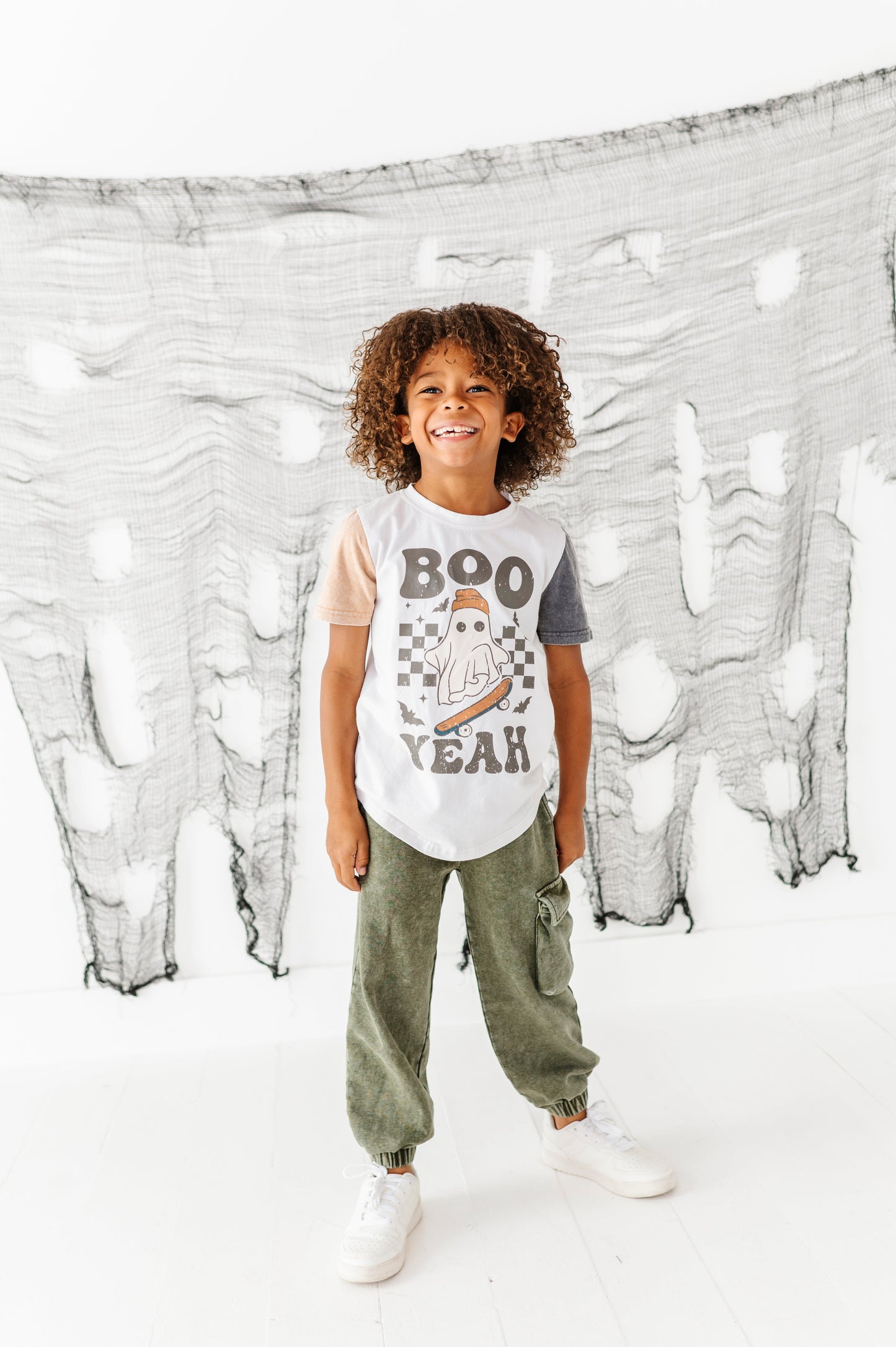 Boo-Yeah | COLOR-BLOCK TEE