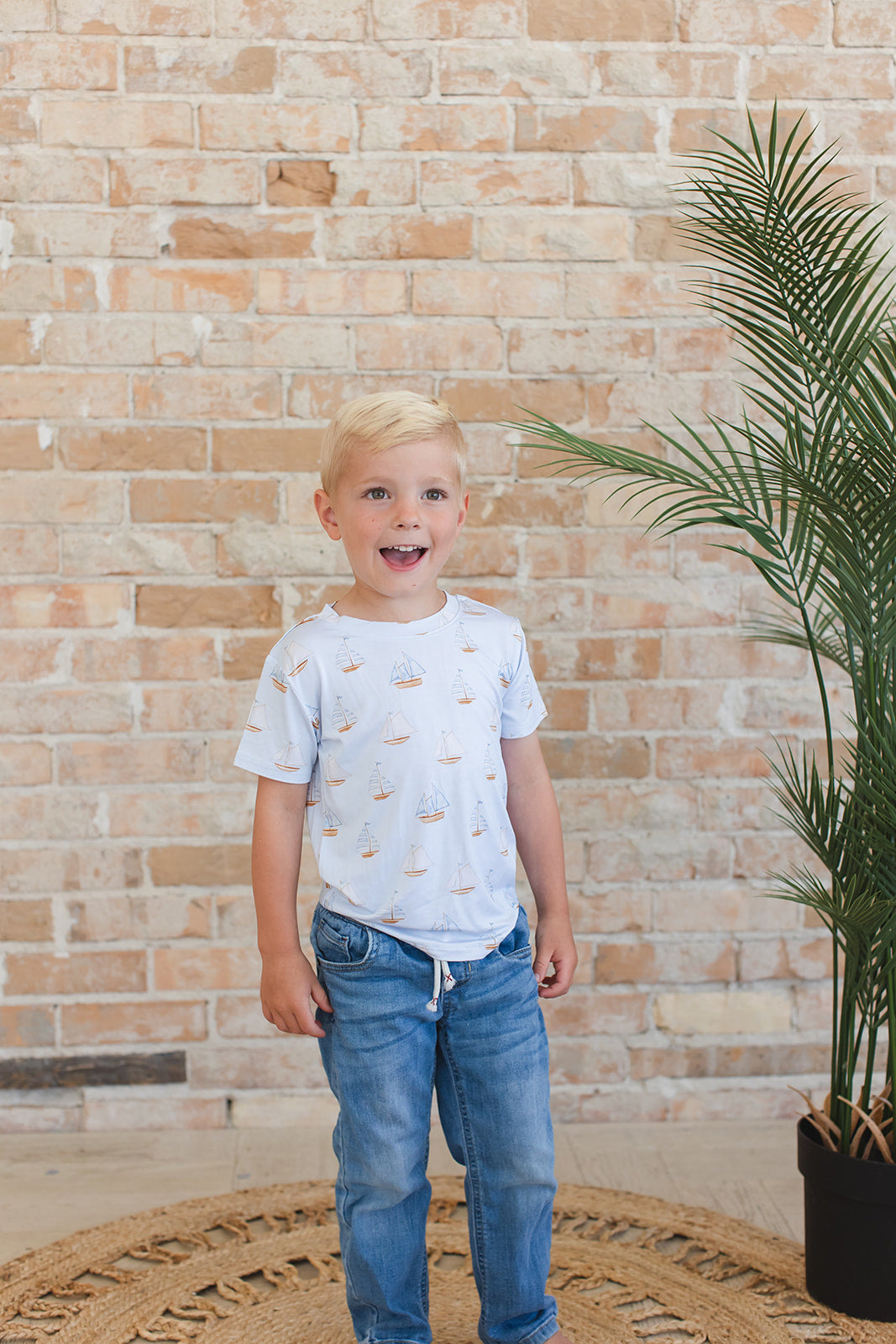 Sailboats - Everyday Tee